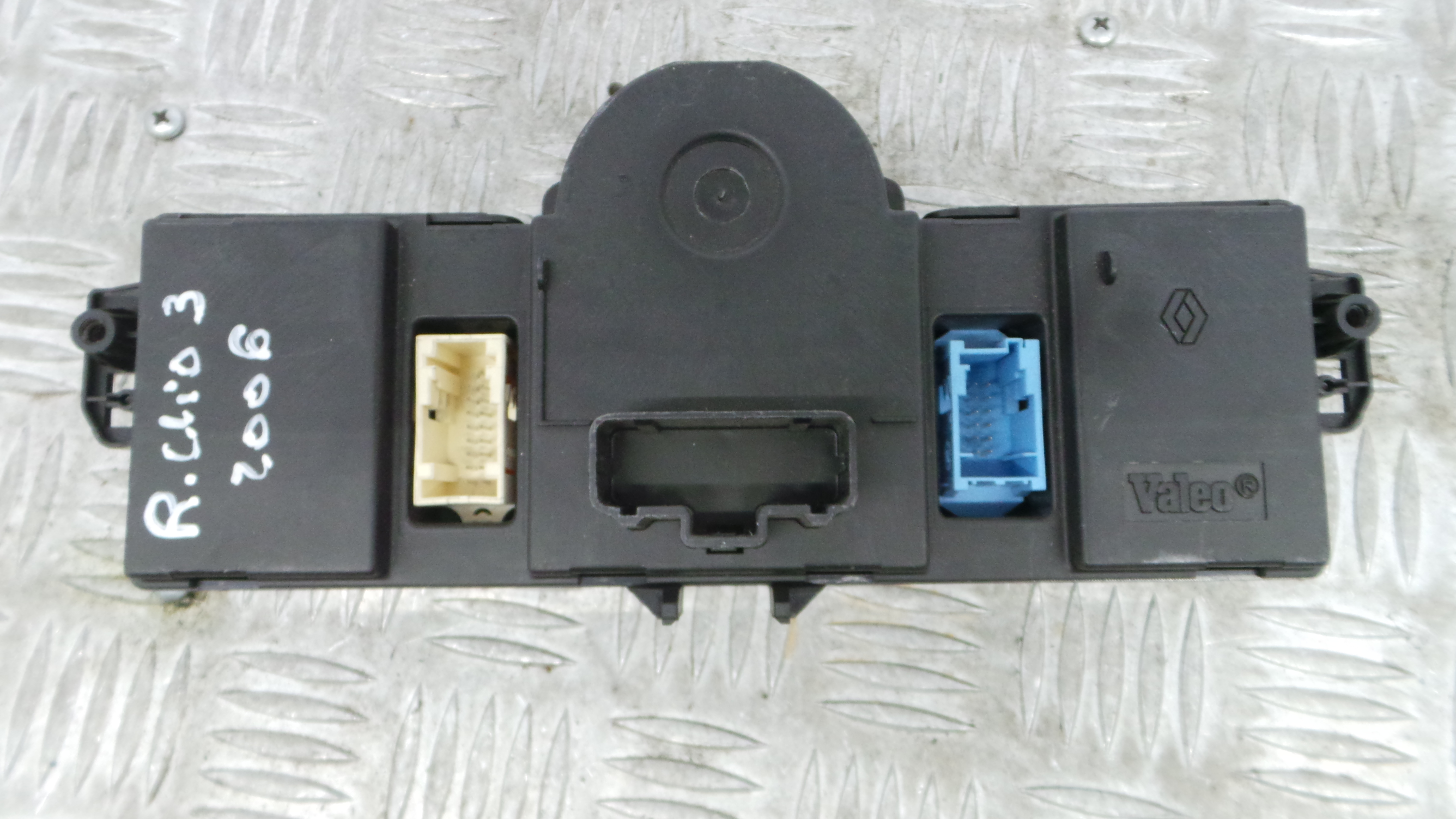 Comando da Sofagem / Climatronic 8200296683 - RENAULT CLIO III (BR0/1, CR0/1)-36928463