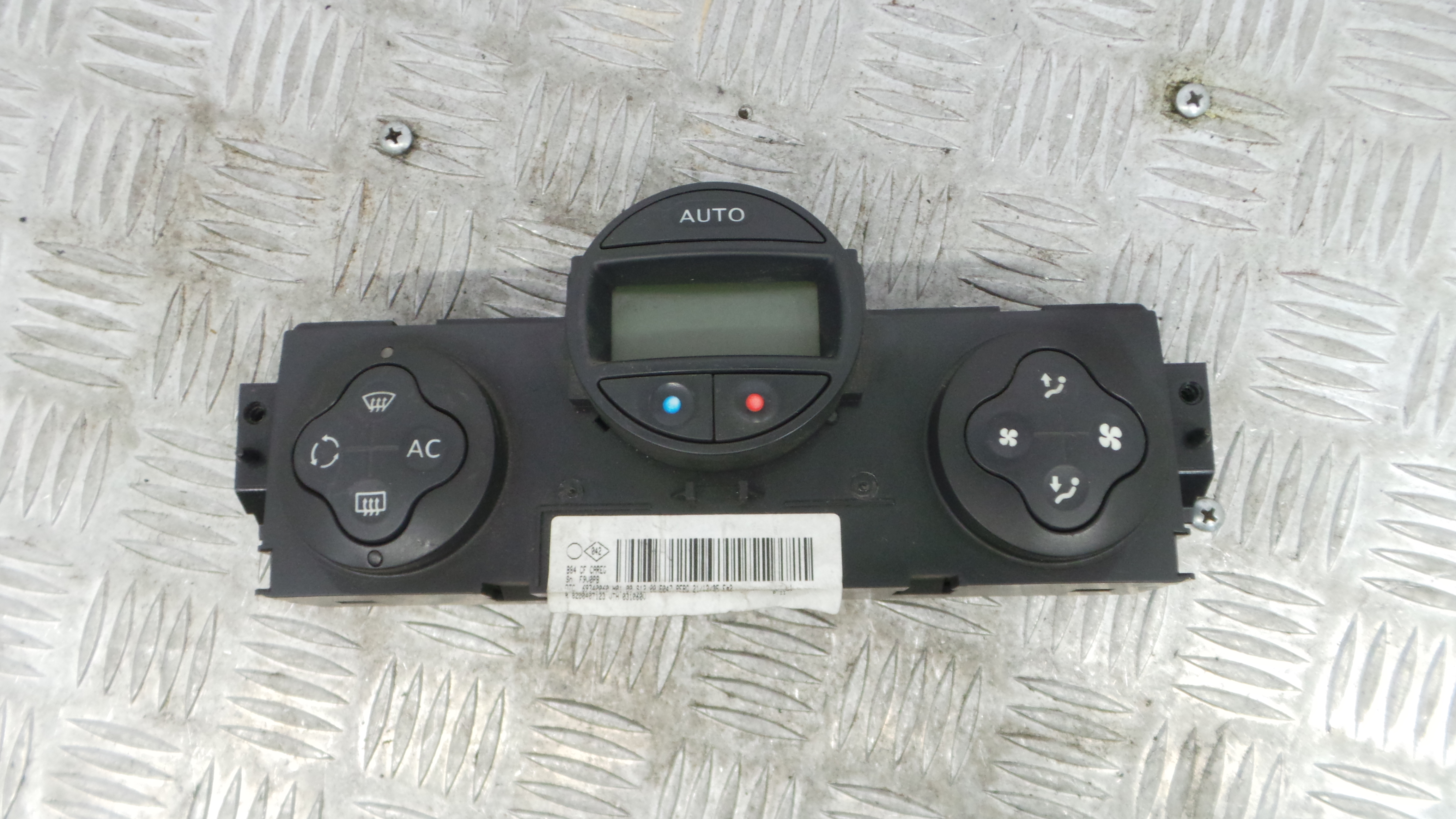 Comando da Sofagem / Climatronic 8200407123 - RENAULT MEGANE II (BM0/1_, CM0/1_)-36928491