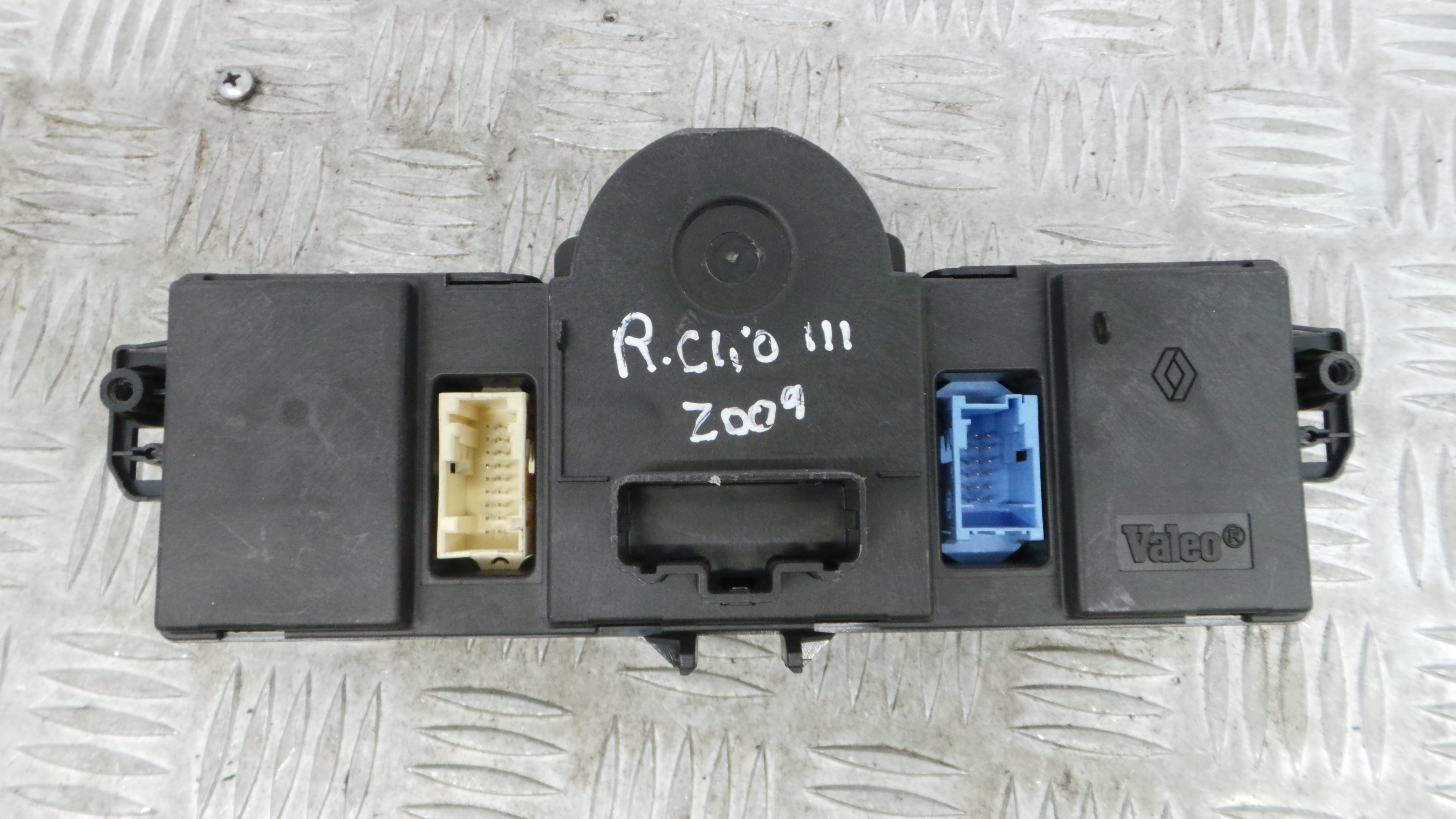 Comando da Sofagem / Climatronic 8200296683 - RENAULT CLIO III (BR0/1, CR0/1)-36928494