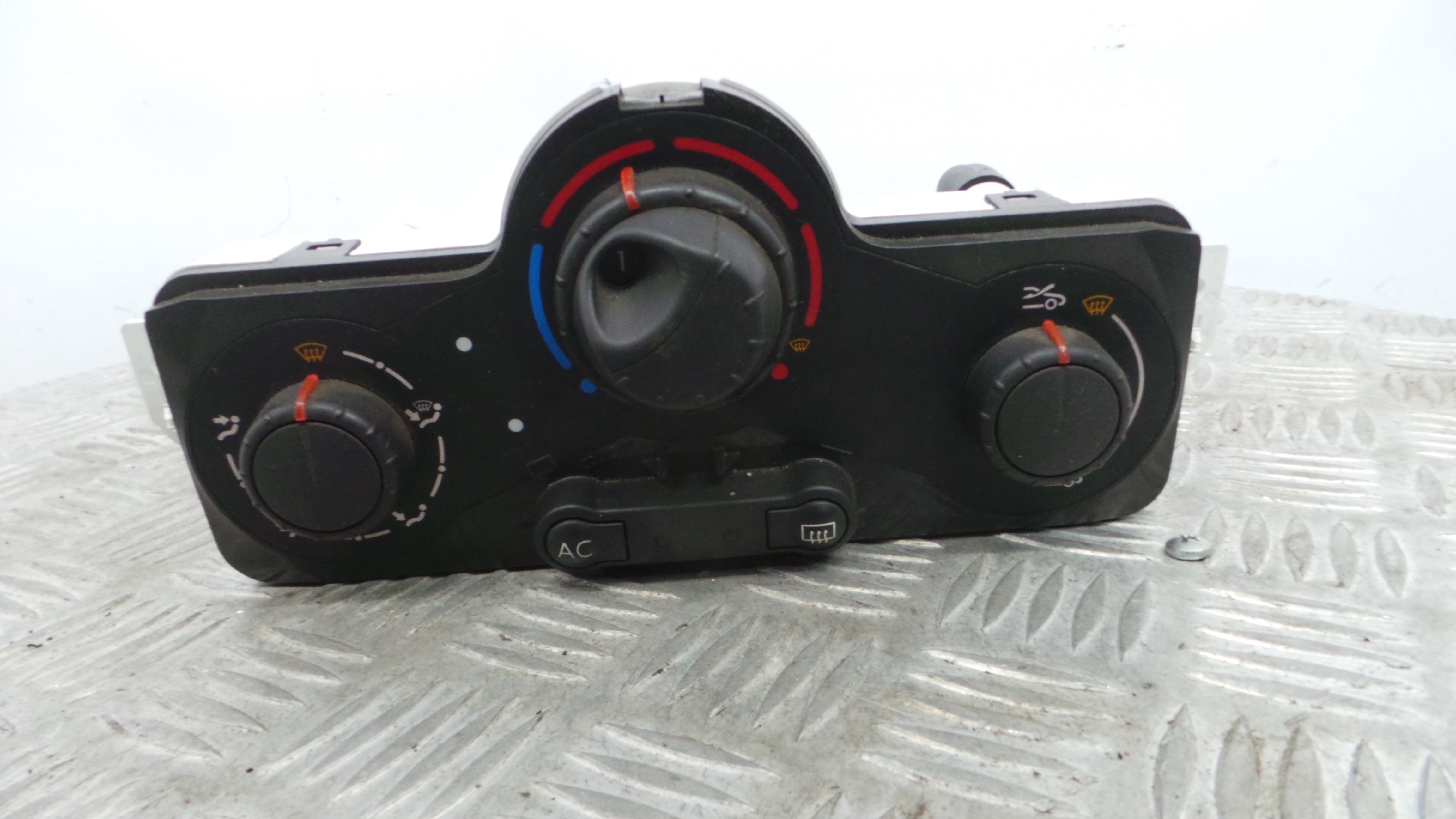Comando da Sofagem / Climatronic 030967W - RENAULT CLIO III (BR0/1, CR0/1)-36928503