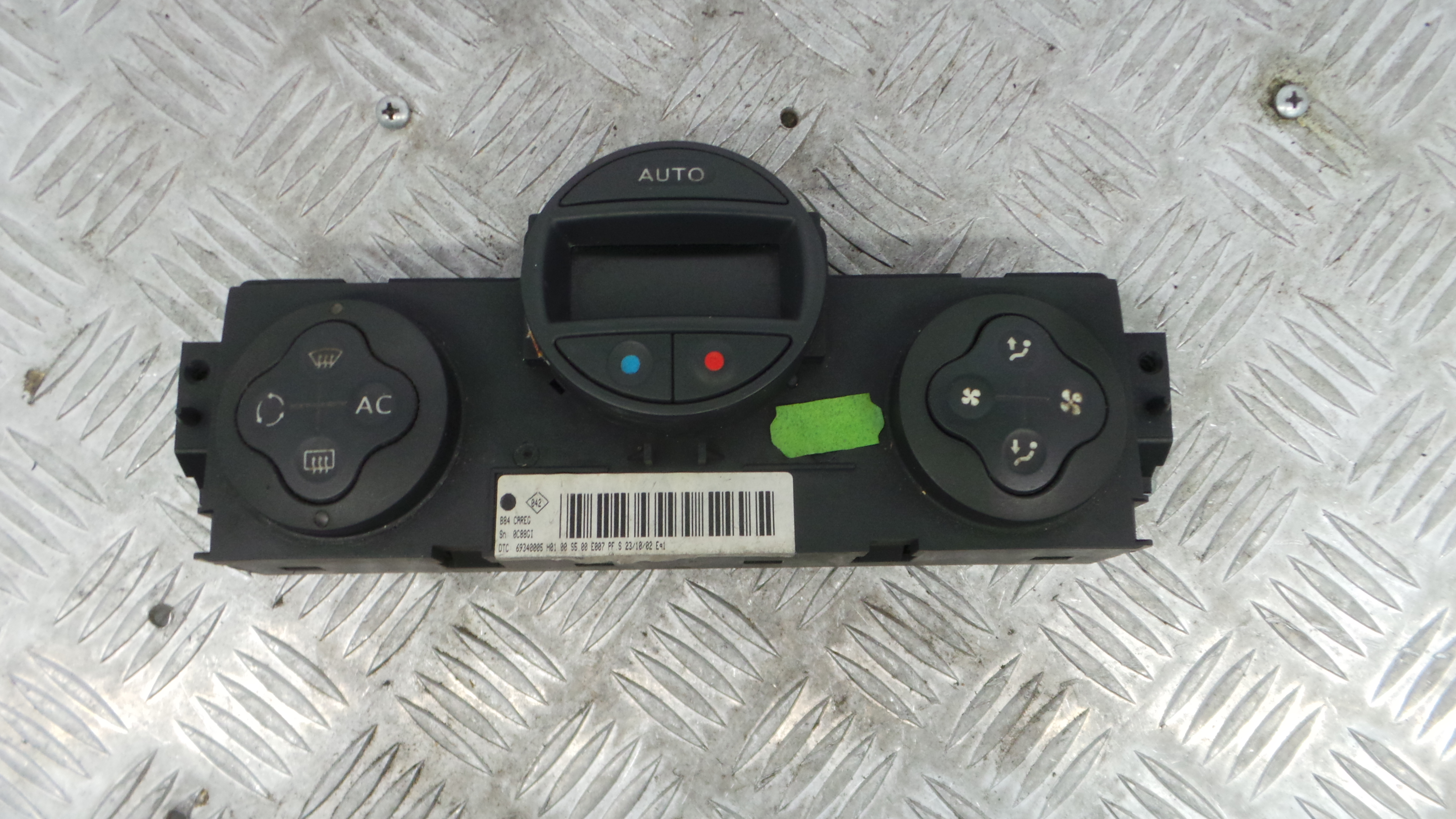 Comando da Sofagem / Climatronic 8200070752 - RENAULT MEGANE II (BM0/1_, CM0/1_)-36928515