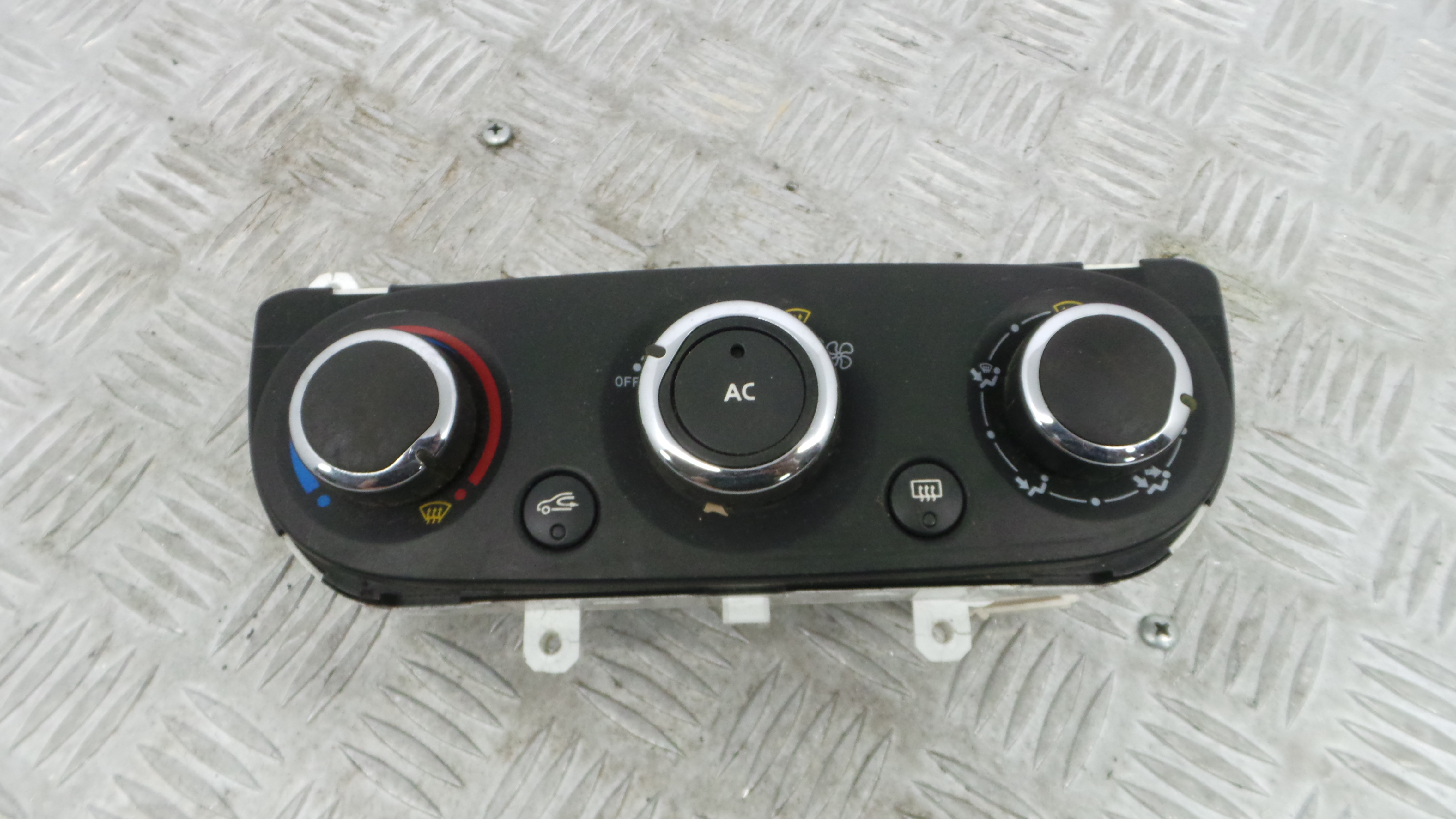 Comando da Sofagem / Climatronic T1019676Z - RENAULT CLIO IV (BH_)-36928521