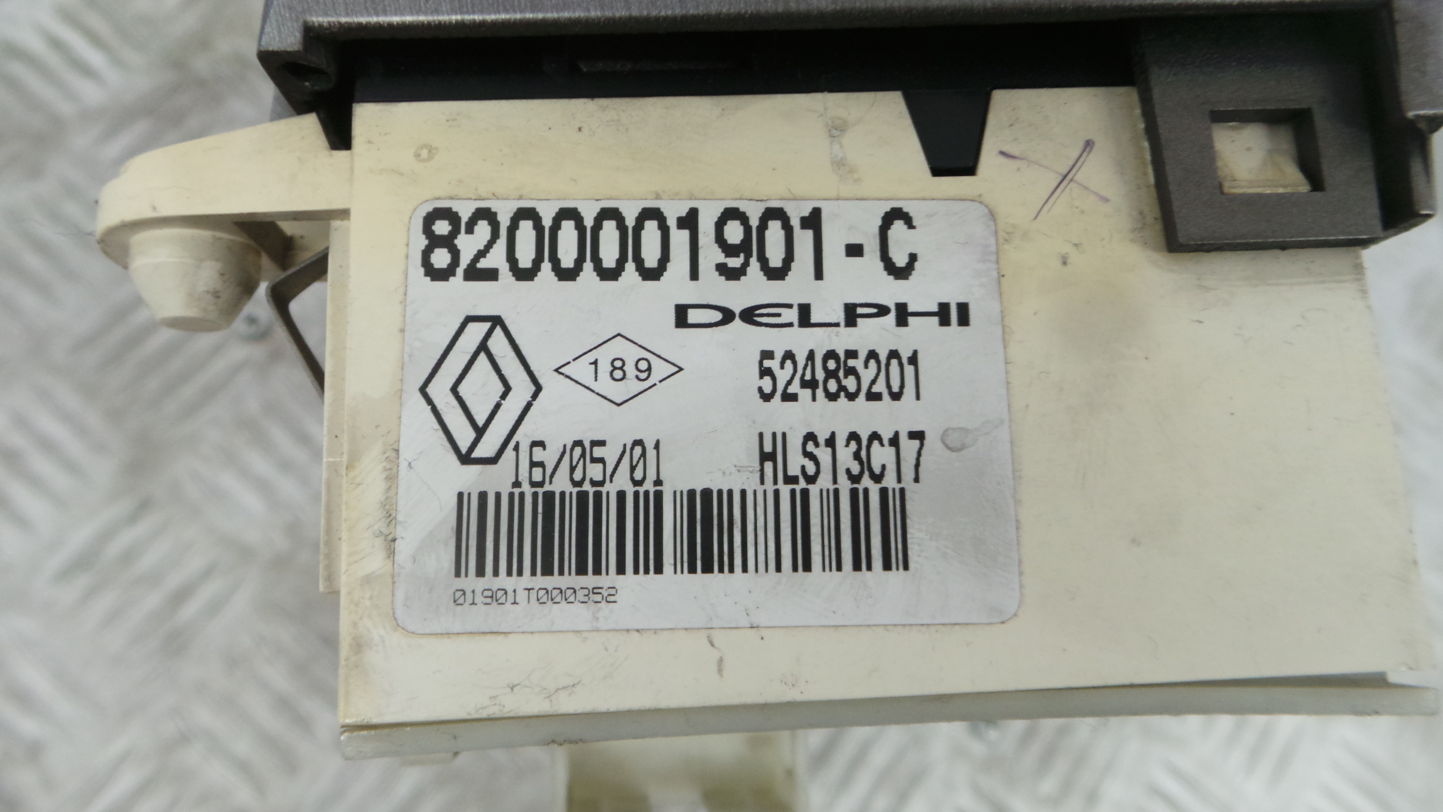 Comando da Sofagem / Climatronic 8200001901C - RENAULT LAGUNA II (BG0/1_)-36928584