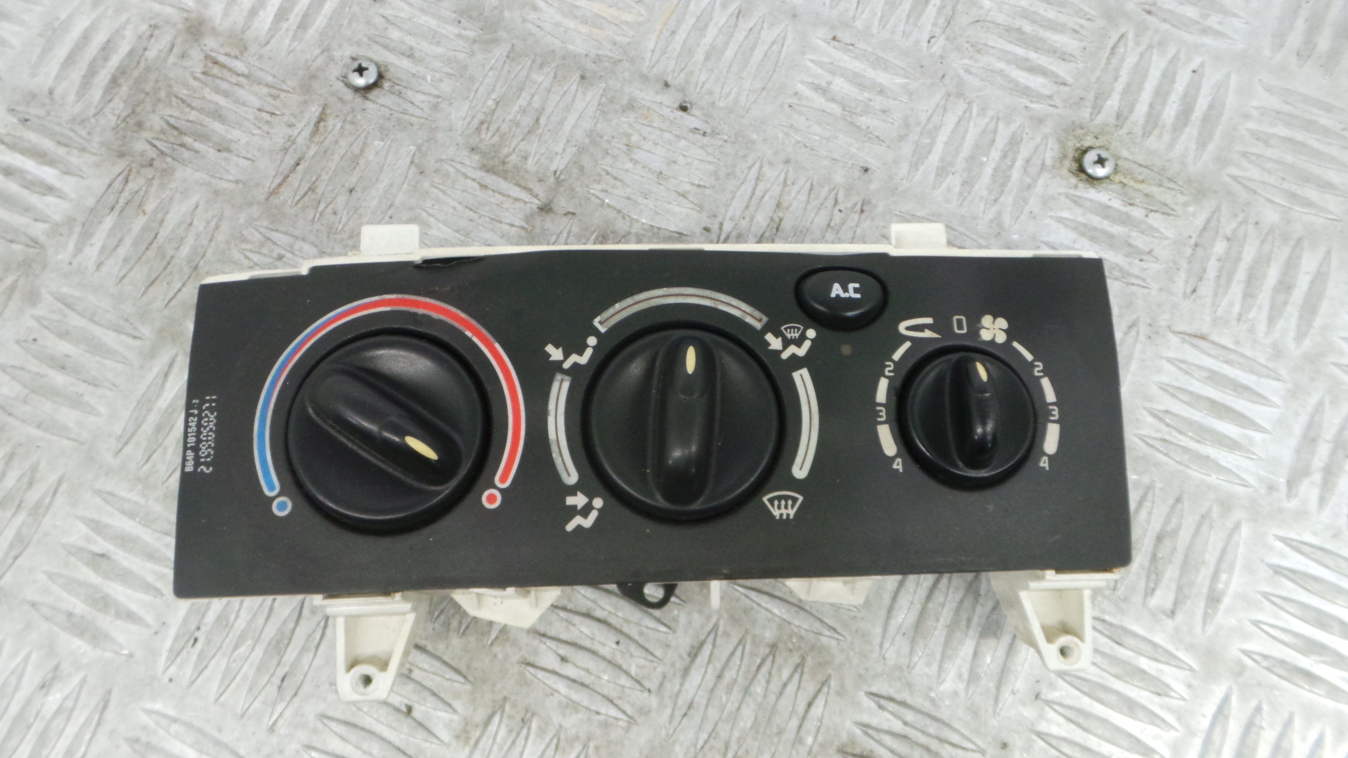 Comando da Sofagem / Climatronic 662369C - RENAULT MEGANE I (BA0/1_)-36928605 Comando da Sofagem / Climatronic 662369C - RENAULT MEGANE I (BA0/1_)-36928605