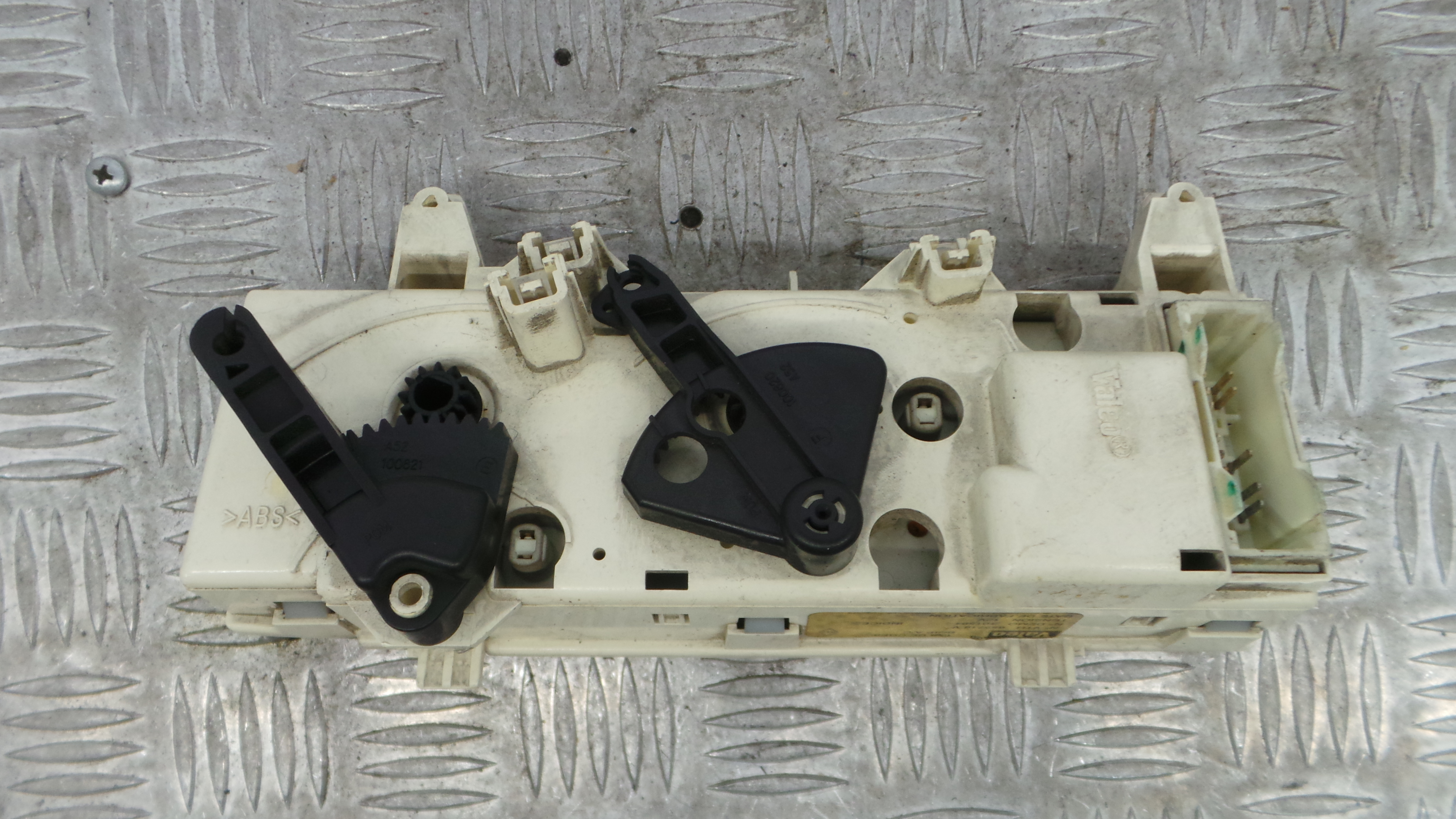 Comando da Sofagem / Climatronic 657718V - RENAULT MEGANE I (BA0/1_)-36928816