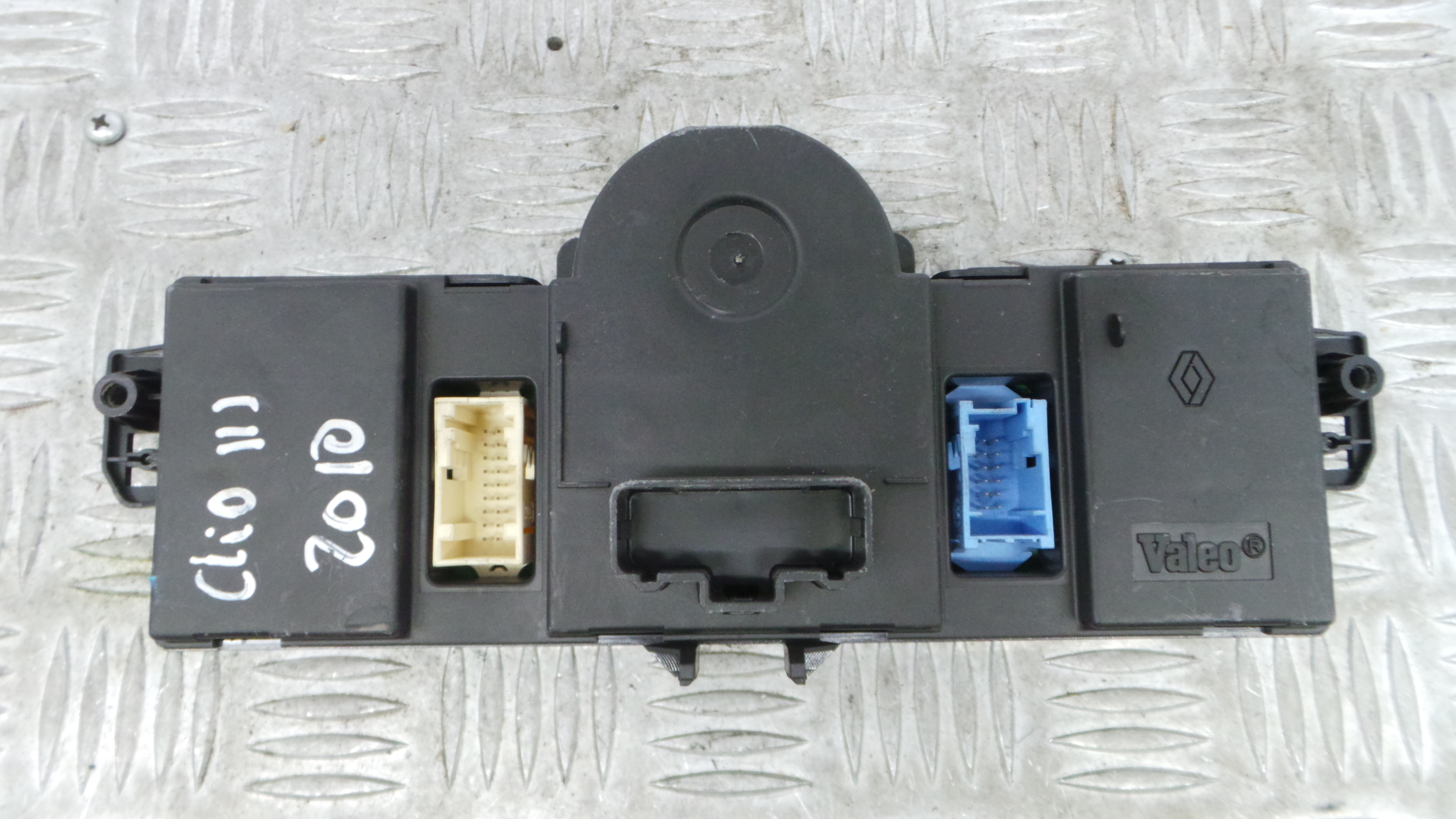 Comando da Sofagem / Climatronic 8200296683 - RENAULT CLIO III (BR0/1, CR0/1)-36928819