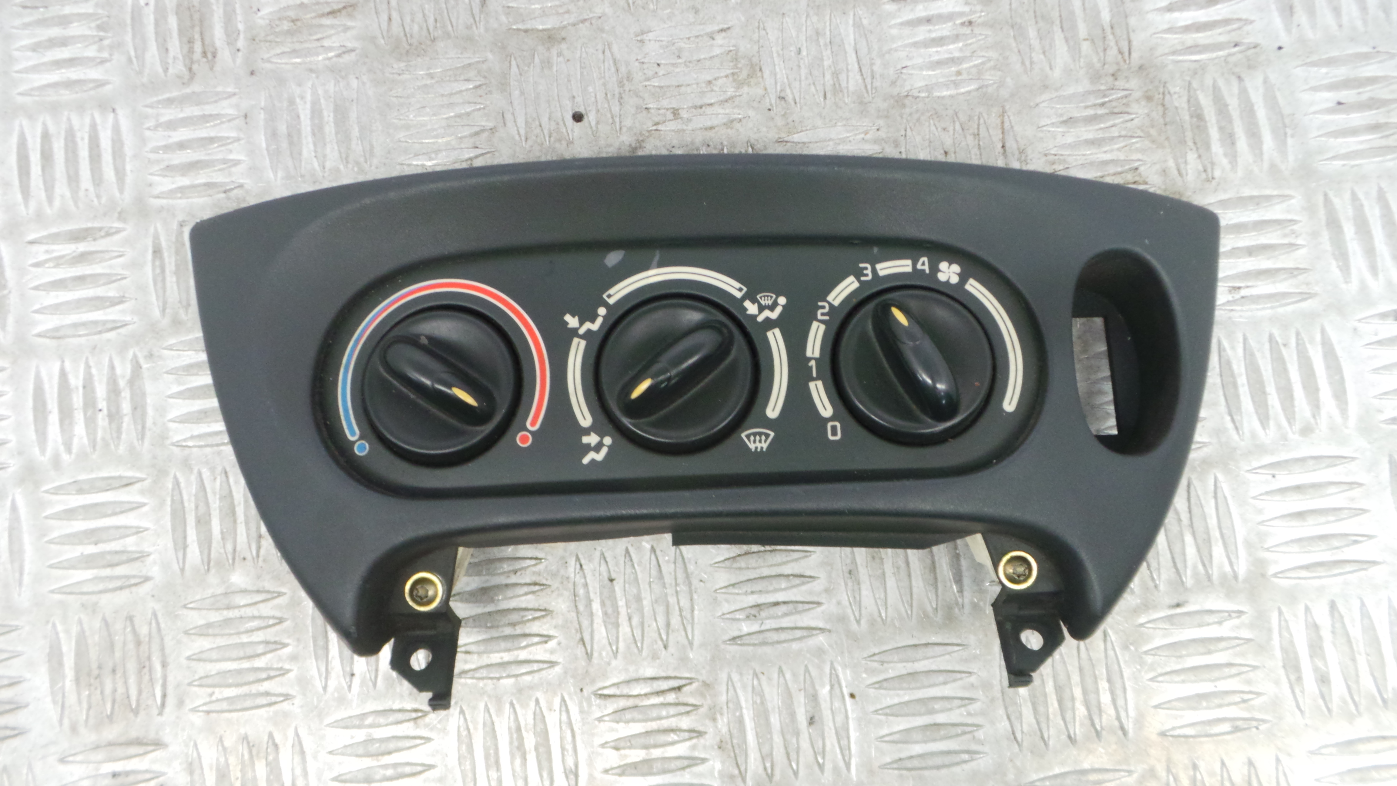 Comando da Sofagem / Climatronic 655737S - RENAULT MEGANE I (BA0/1_)-36928866 Comando da Sofagem / Climatronic 655737S - RENAULT MEGANE I (BA0/1_)-36928866