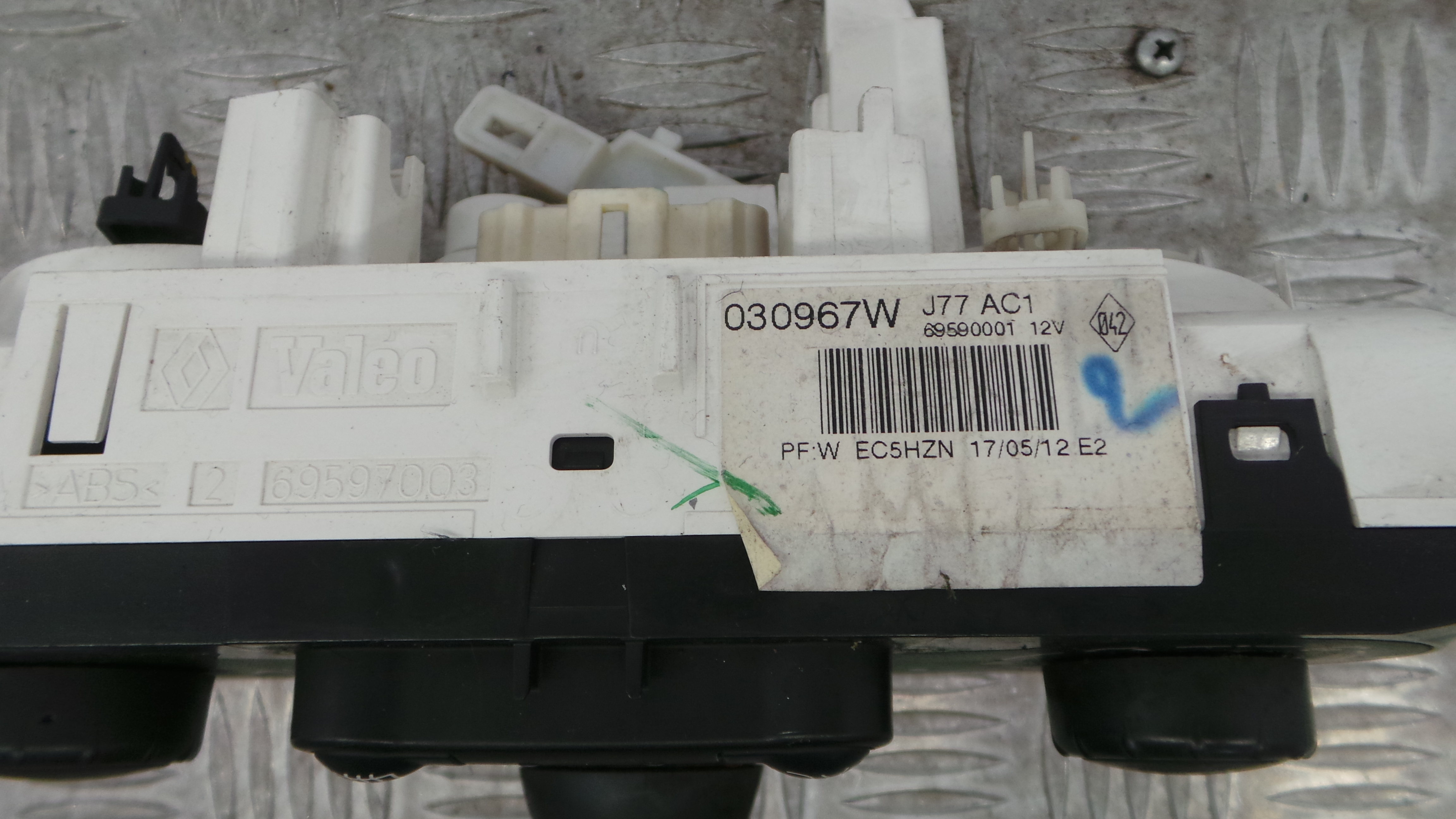 Comando da Sofagem / Climatronic 030967W - RENAULT CLIO III (BR0/1, CR0/1)-36928869