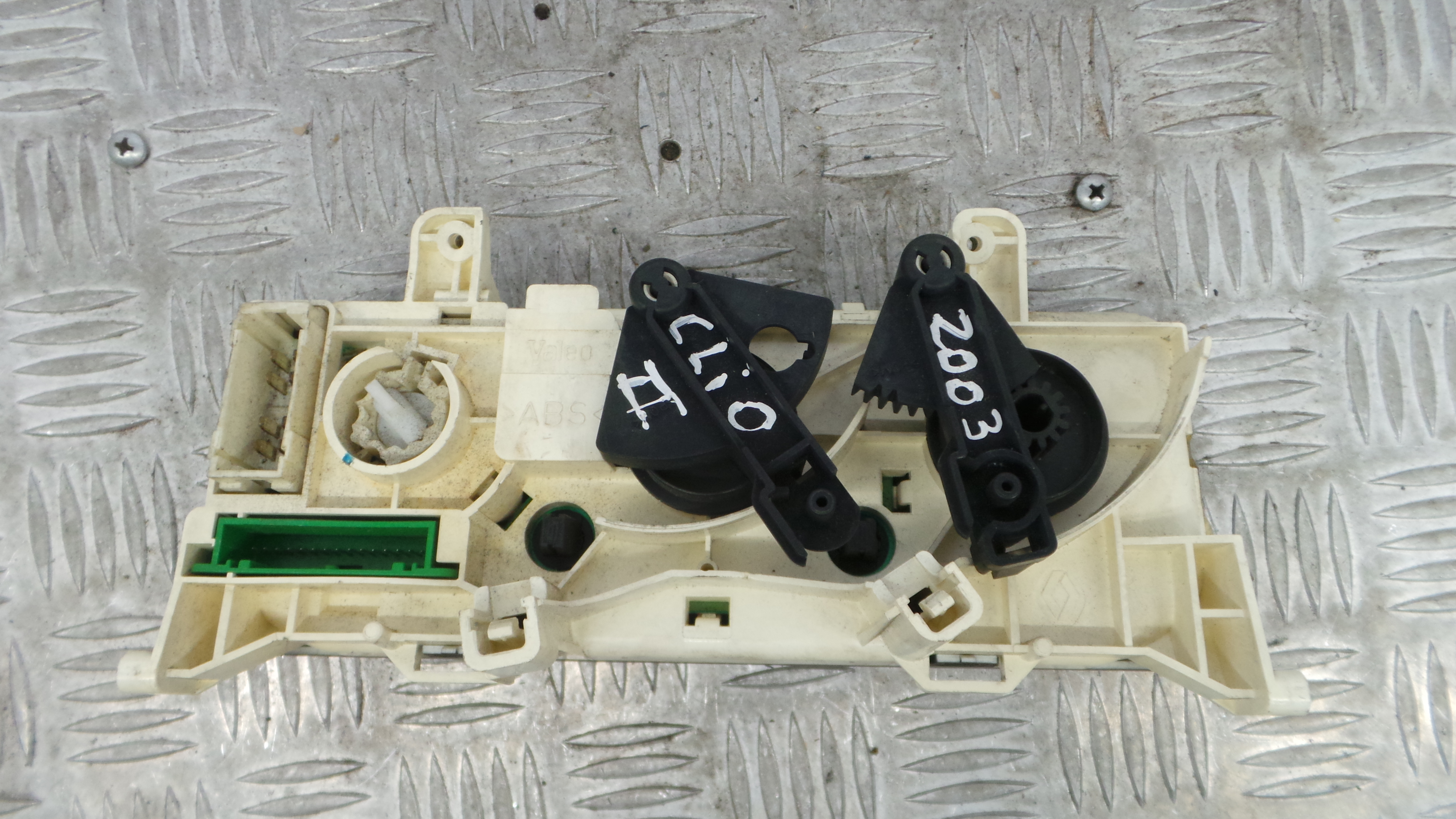 Comando da Sofagem / Climatronic 8200147180 - RENAULT CLIO II (BB_, CB_), CLIO Mk II (BB_, CB_)-36928884