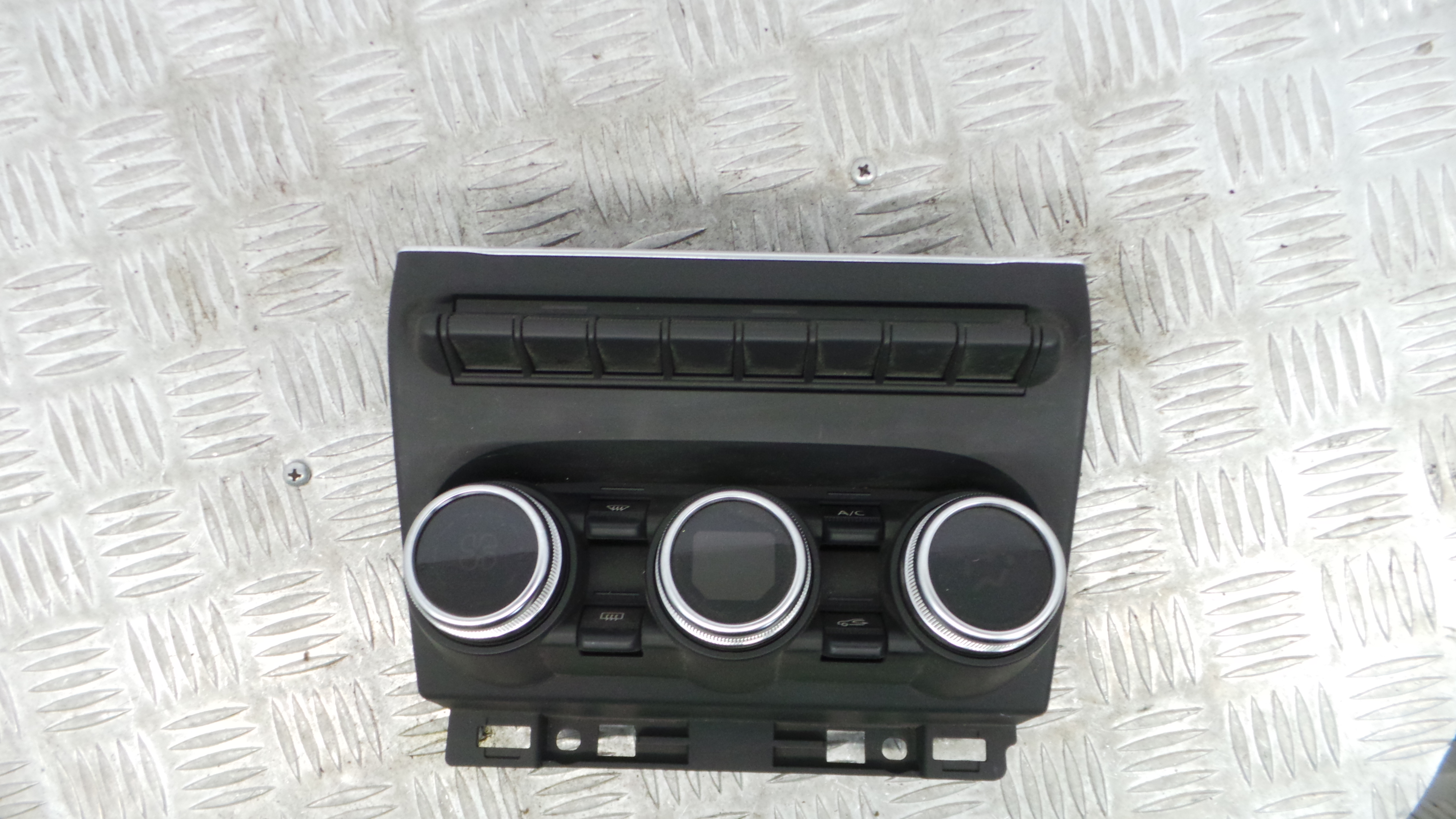 Comando da Sofagem / Climatronic 275100936R - RENAULT CLIO V (B7_)-36928892