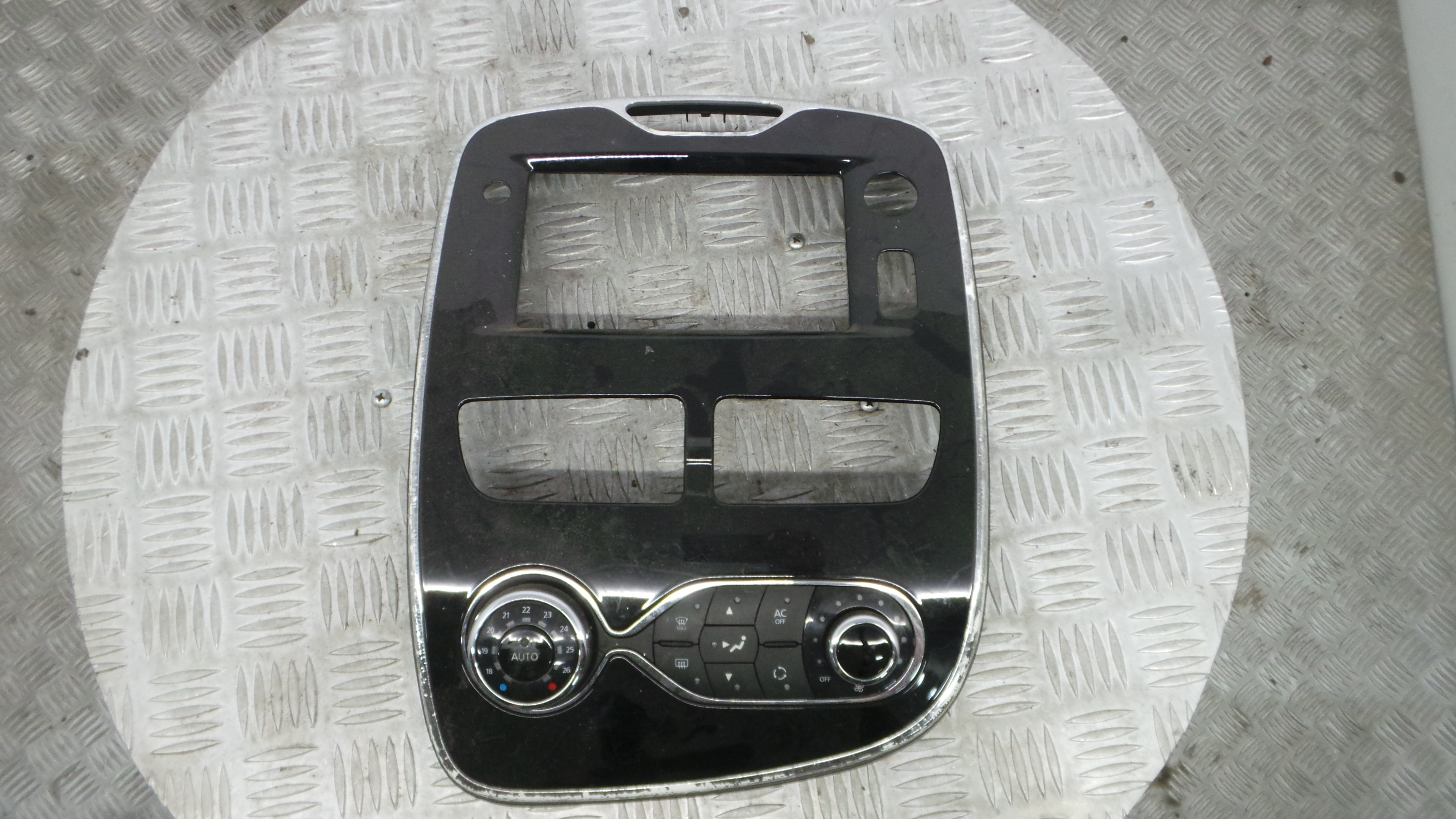 Comando da Sofagem / Climatronic 275108796R - RENAULT CLIO IV (BH_)-36928900