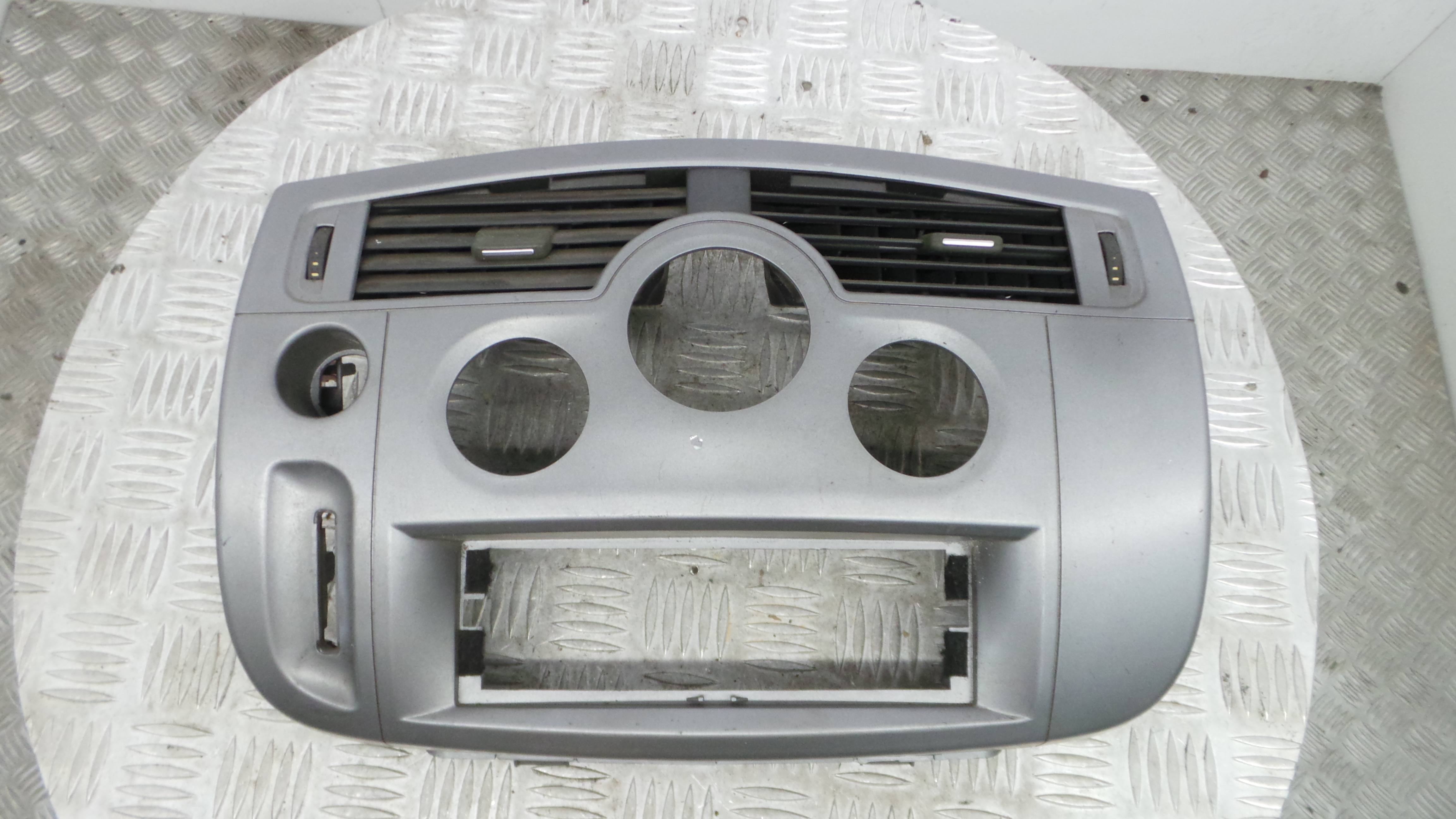 Aro Consola Central 8200140713 - RENAULT SCÉNIC II (JM0/1_)-36928919 Aro Consola Central 8200140713 - RENAULT SCÉNIC II (JM0/1_)-36928919