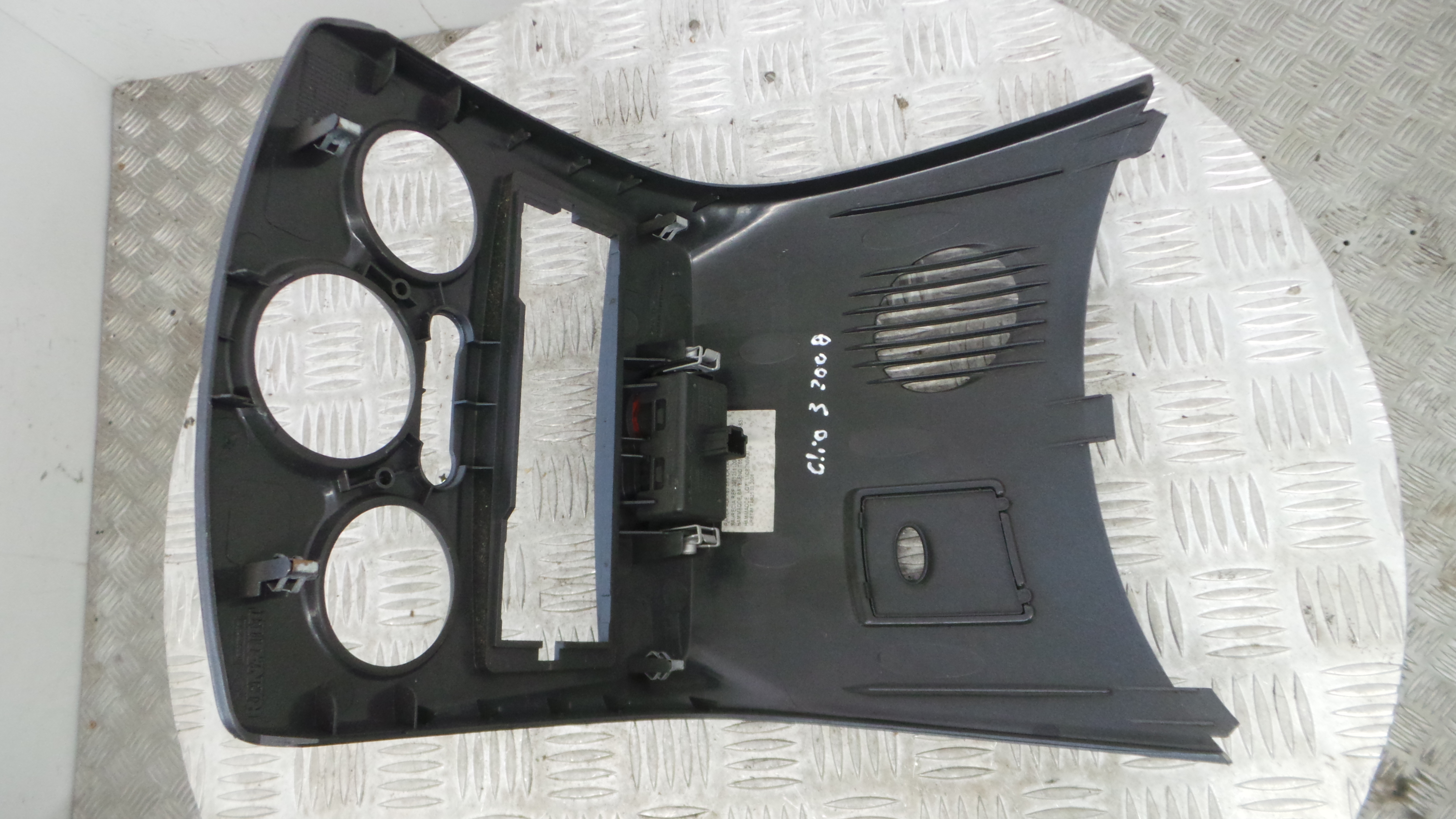 Aro Consola Central 301121110025 - RENAULT CLIO III (BR0/1, CR0/1)-36929164