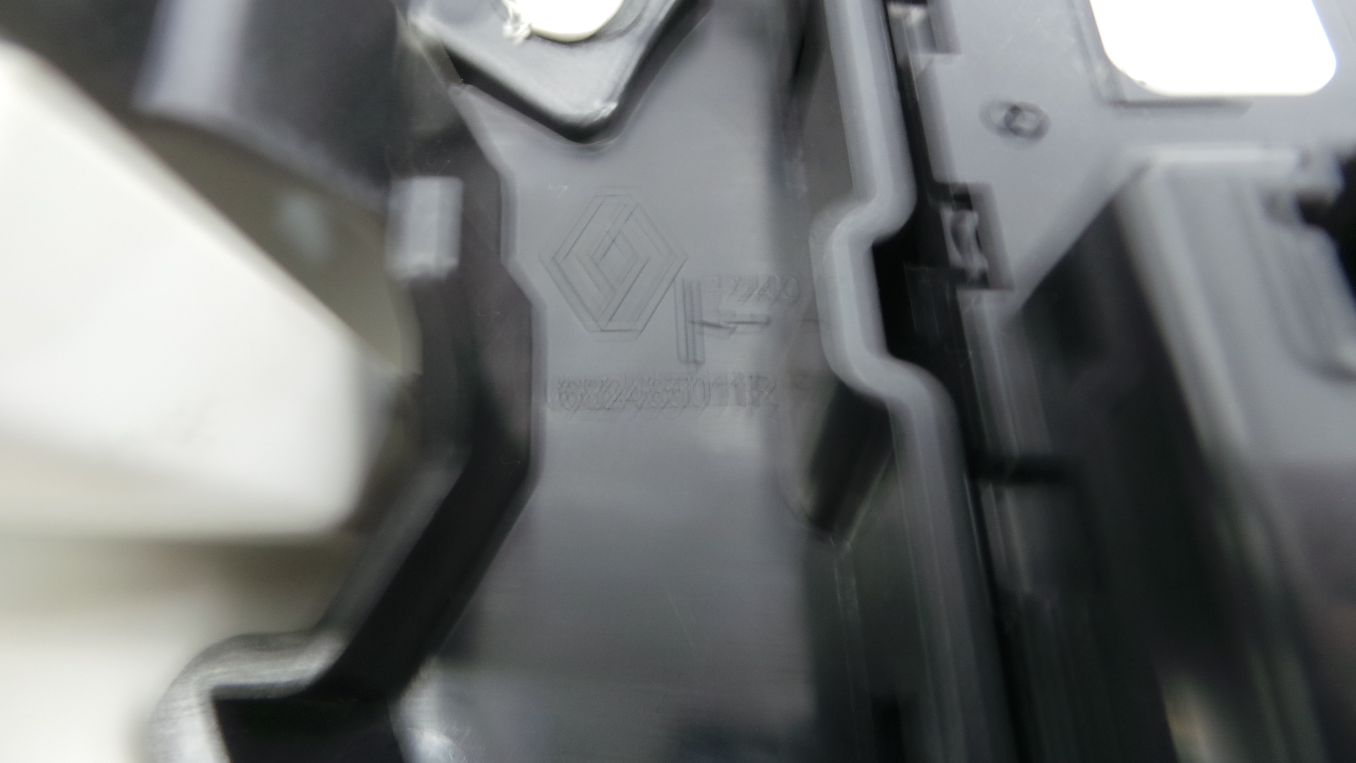 Tablier 682485011R - RENAULT TWINGO III (BCM_, BCA_)-36929453