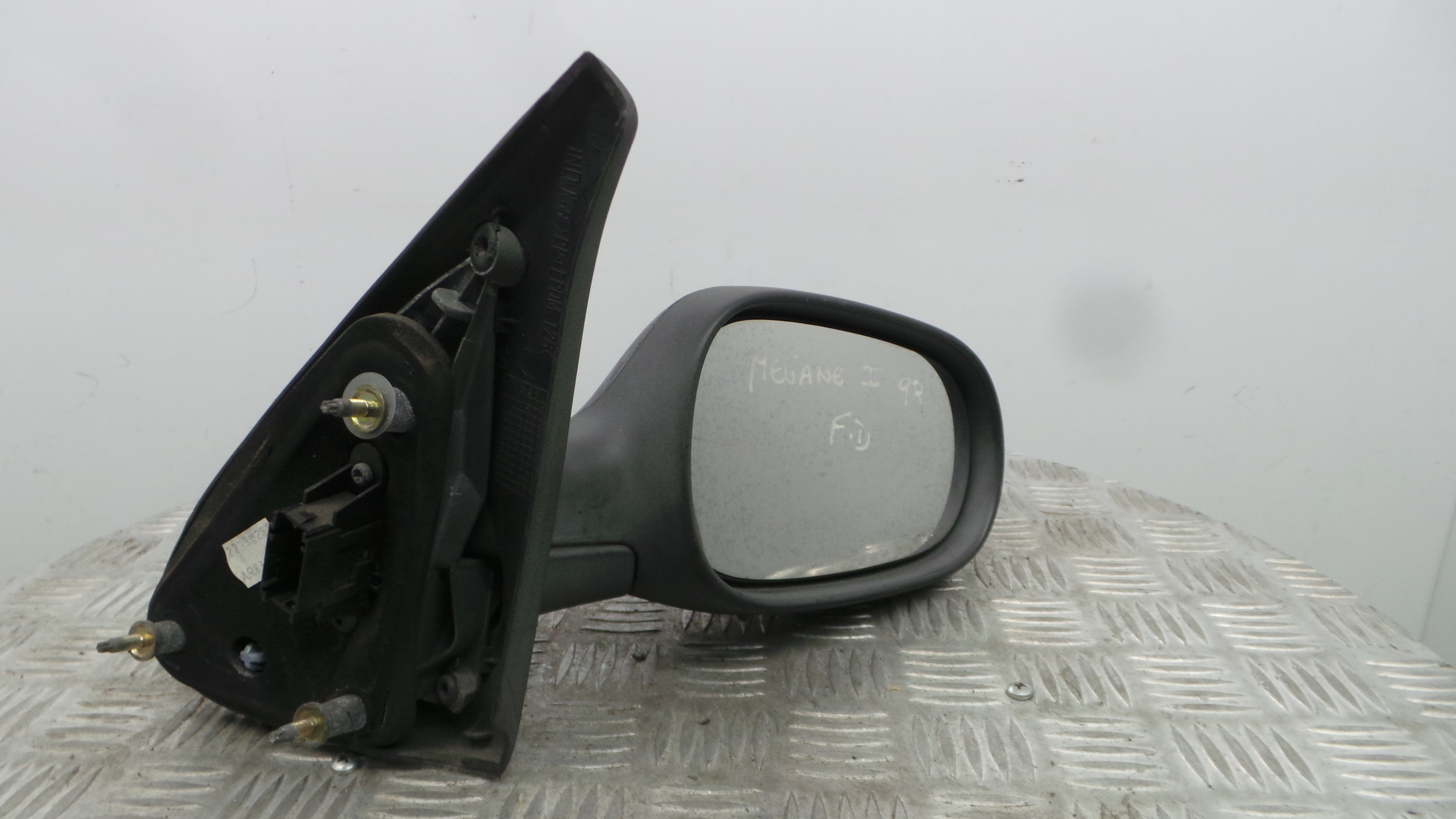 Espelho Retrovisor Dto 7700834184 - RENAULT MEGANE I (BA0/1_)-36931707