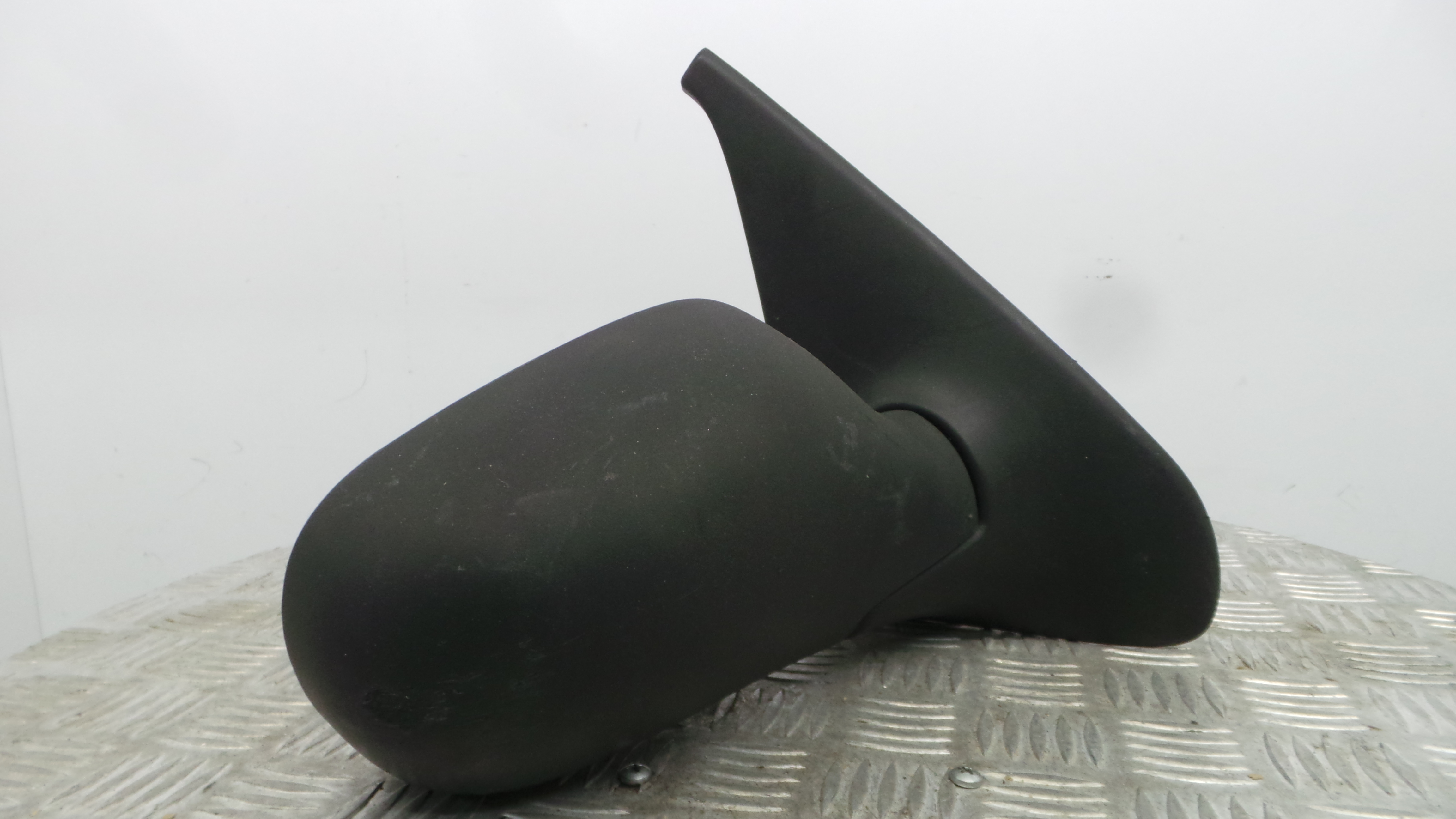 Espelho Retrovisor Dto 8200042362 - RENAULT CLIO II (BB_, CB_), CLIO Mk II (BB_, CB_)-36931738