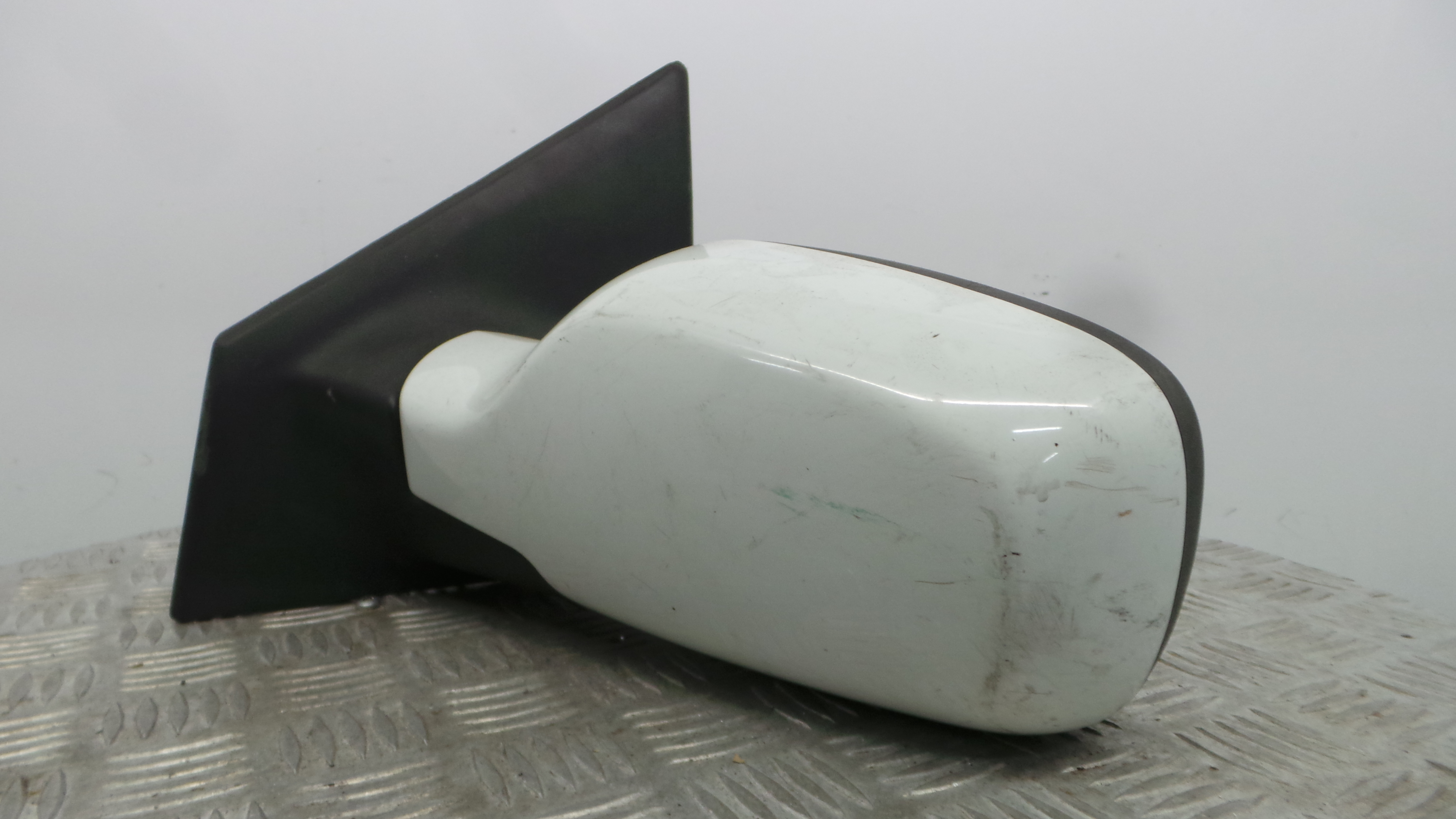 Espelho Retrovisor Esq 7701061193 - RENAULT CLIO III (BR0/1, CR0/1)-36933382