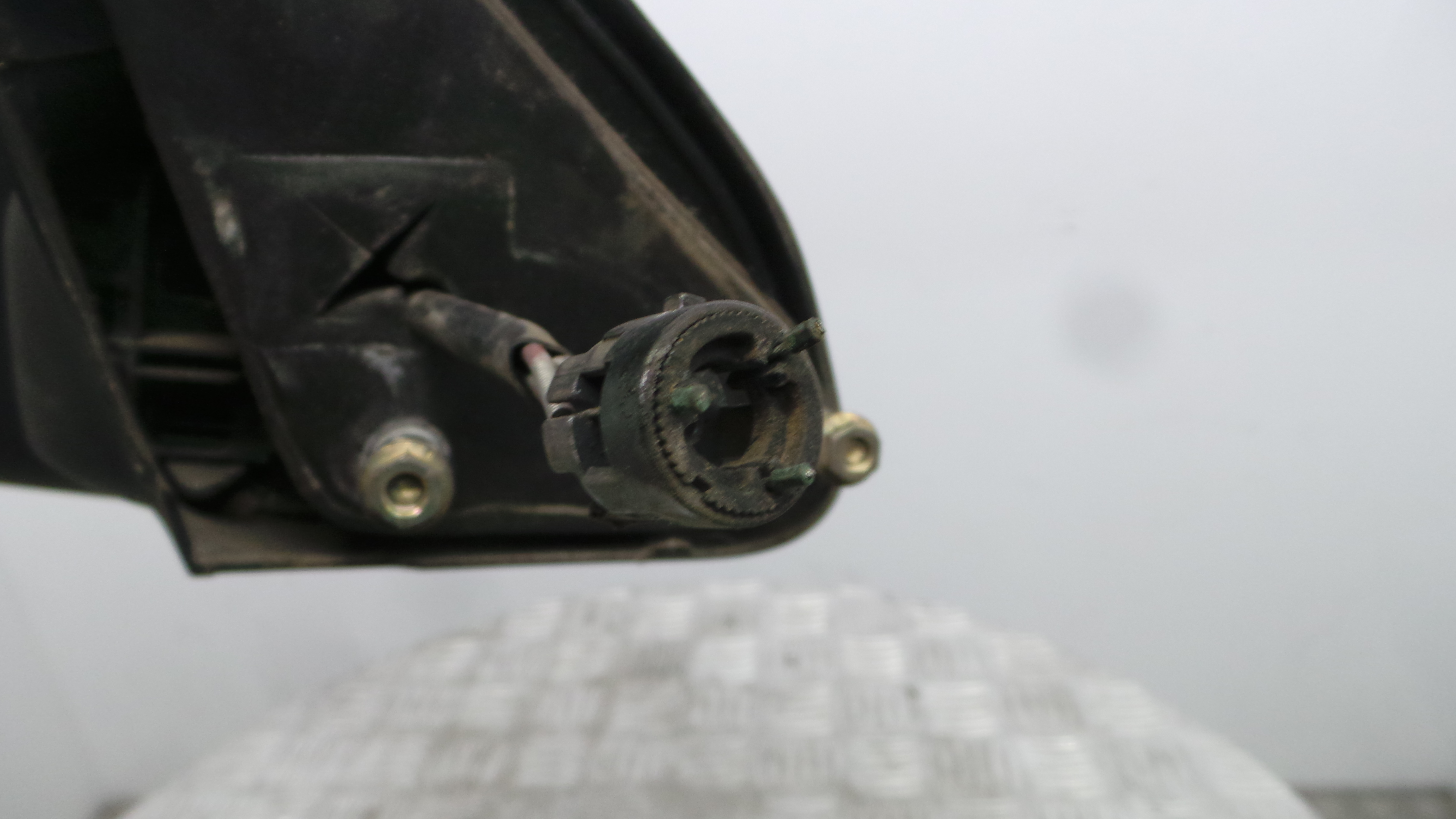 Espelho Retrovisor Esq 7700797004 - RENAULT CLIO I (B/C57_, 5/357_)-36933416