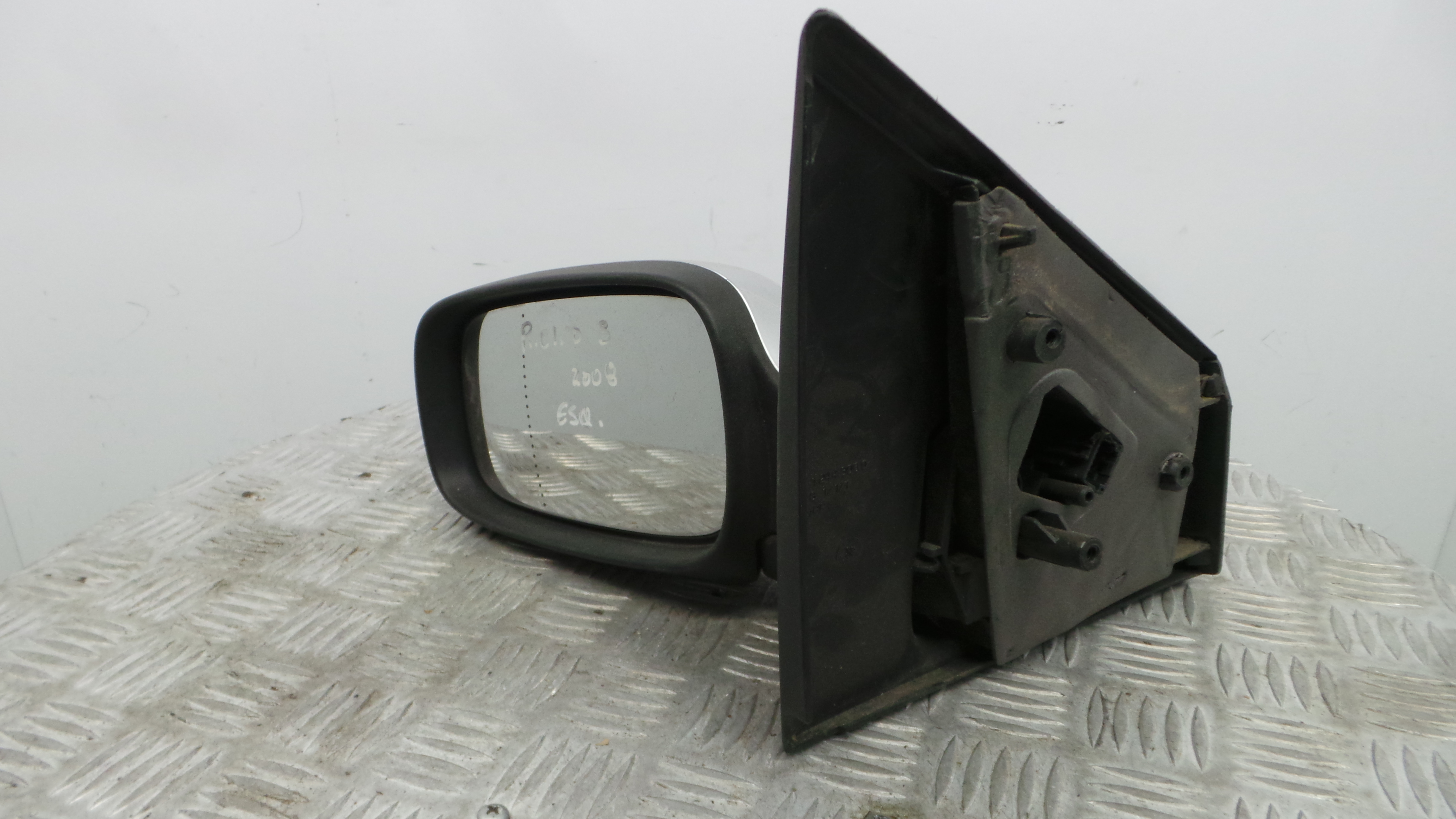 Espelho Retrovisor Esq 7701061192 - RENAULT CLIO III (BR0/1, CR0/1)-36933529