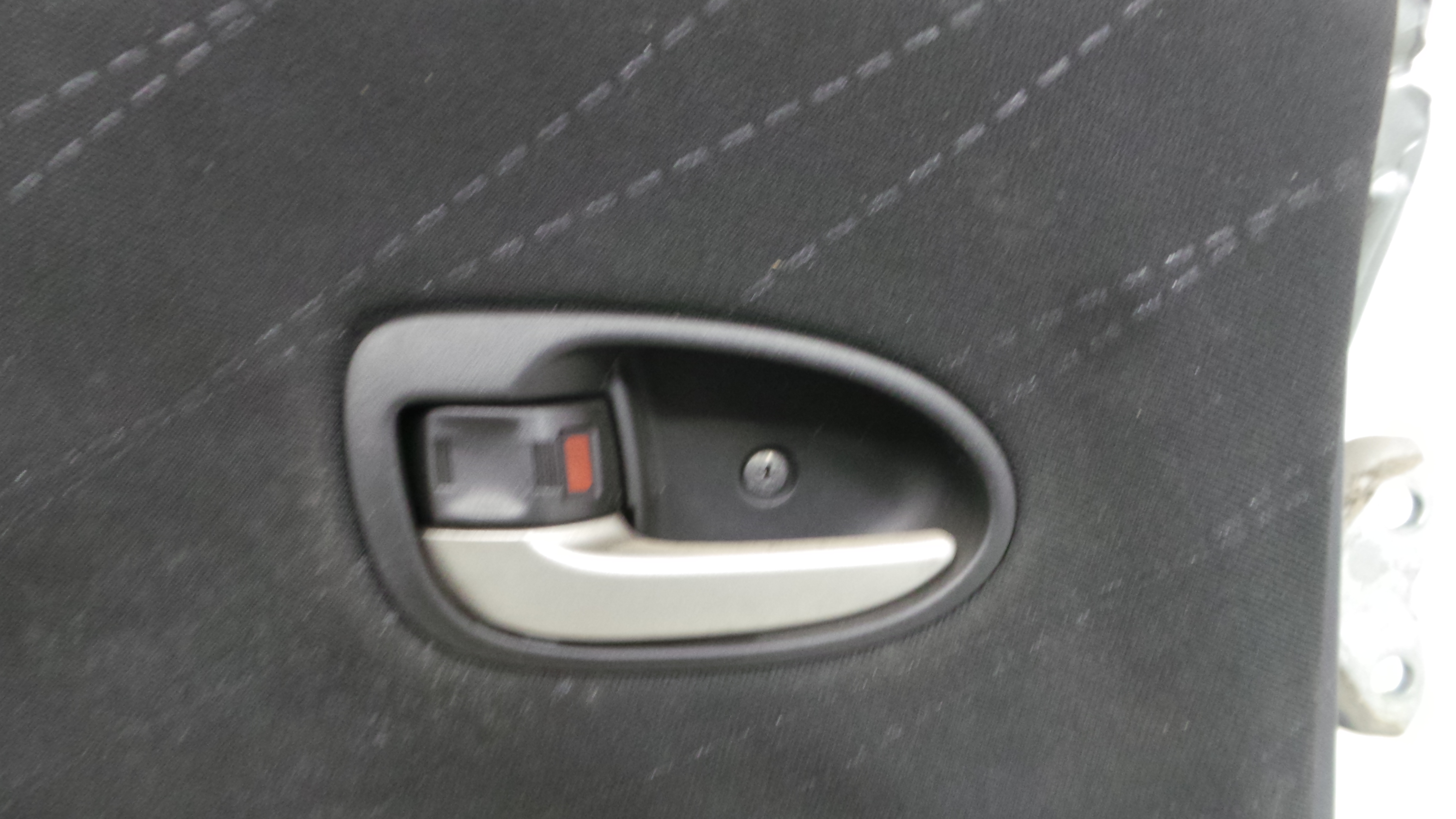 Puxador Interior Traseiro Esquerdo  69206-0D090 - TOYOTA YARIS (_P9_), YARIS/VITZ (_P9_)-37035220