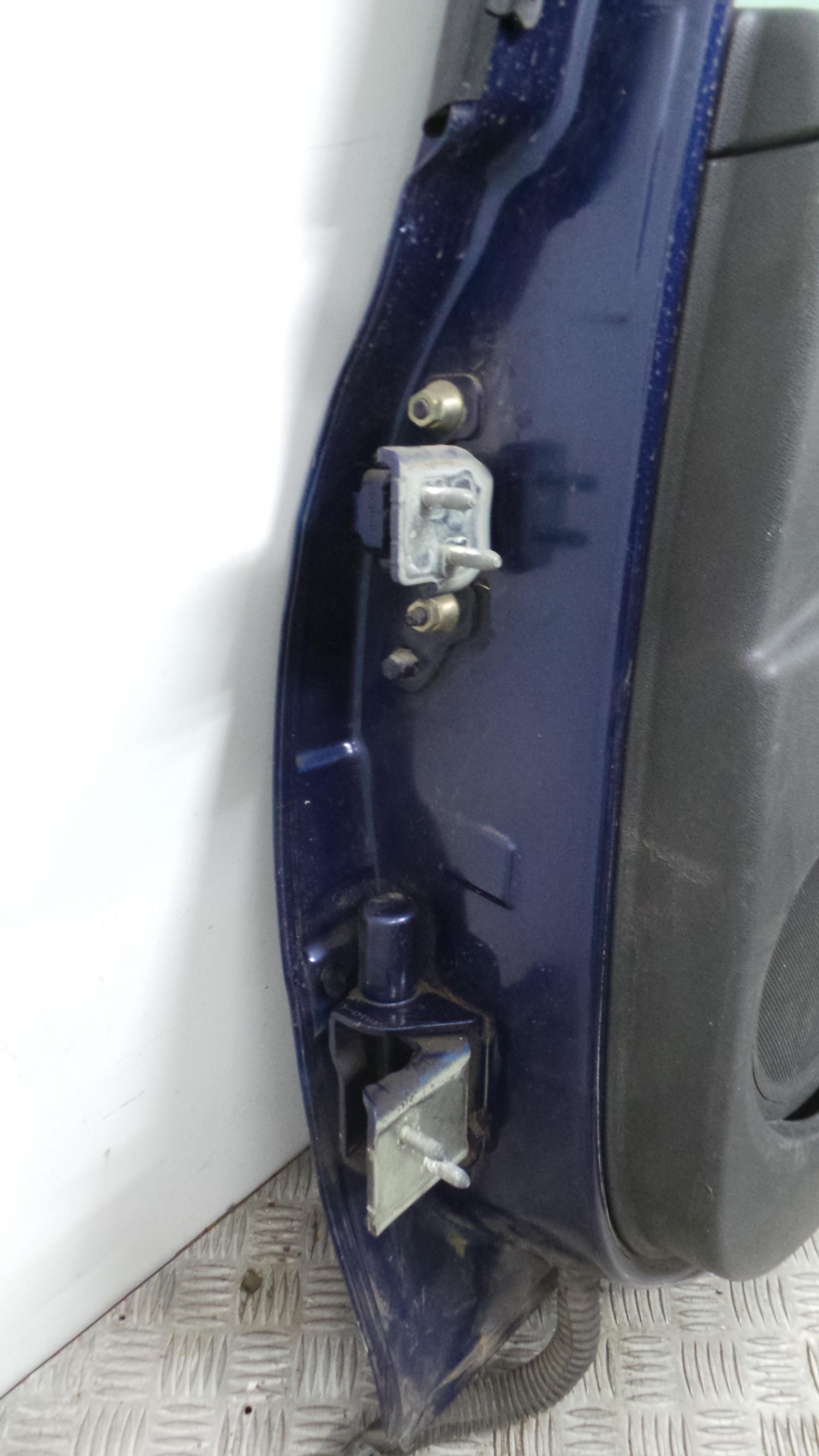 Porta Trás Dto 7751476192 - RENAULT CLIO III (BR0/1, CR0/1)-37035224