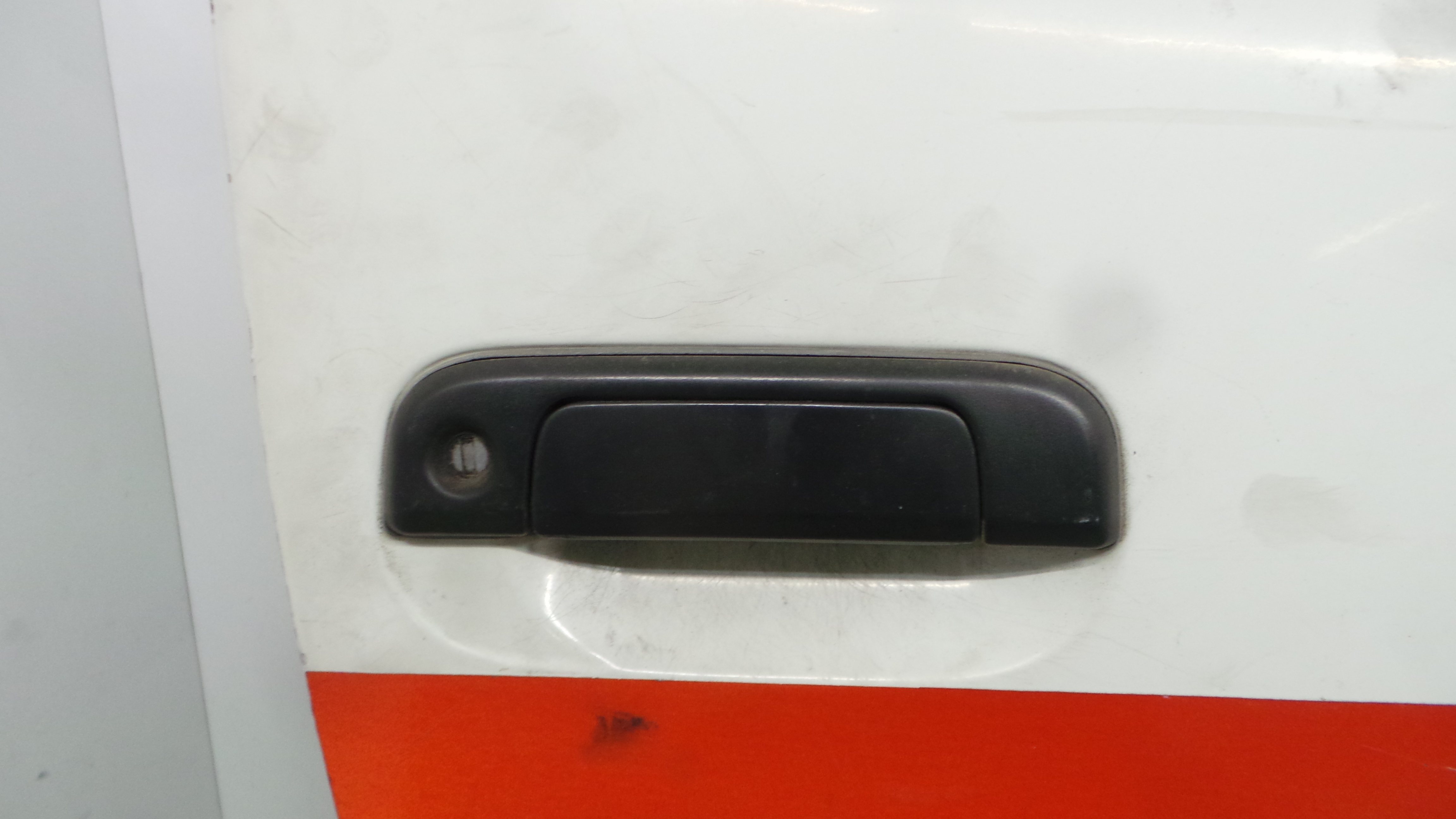 Puxador Exterior Frente Direita   - TOYOTA HIACE IV Caixa (_H1_)-37035328