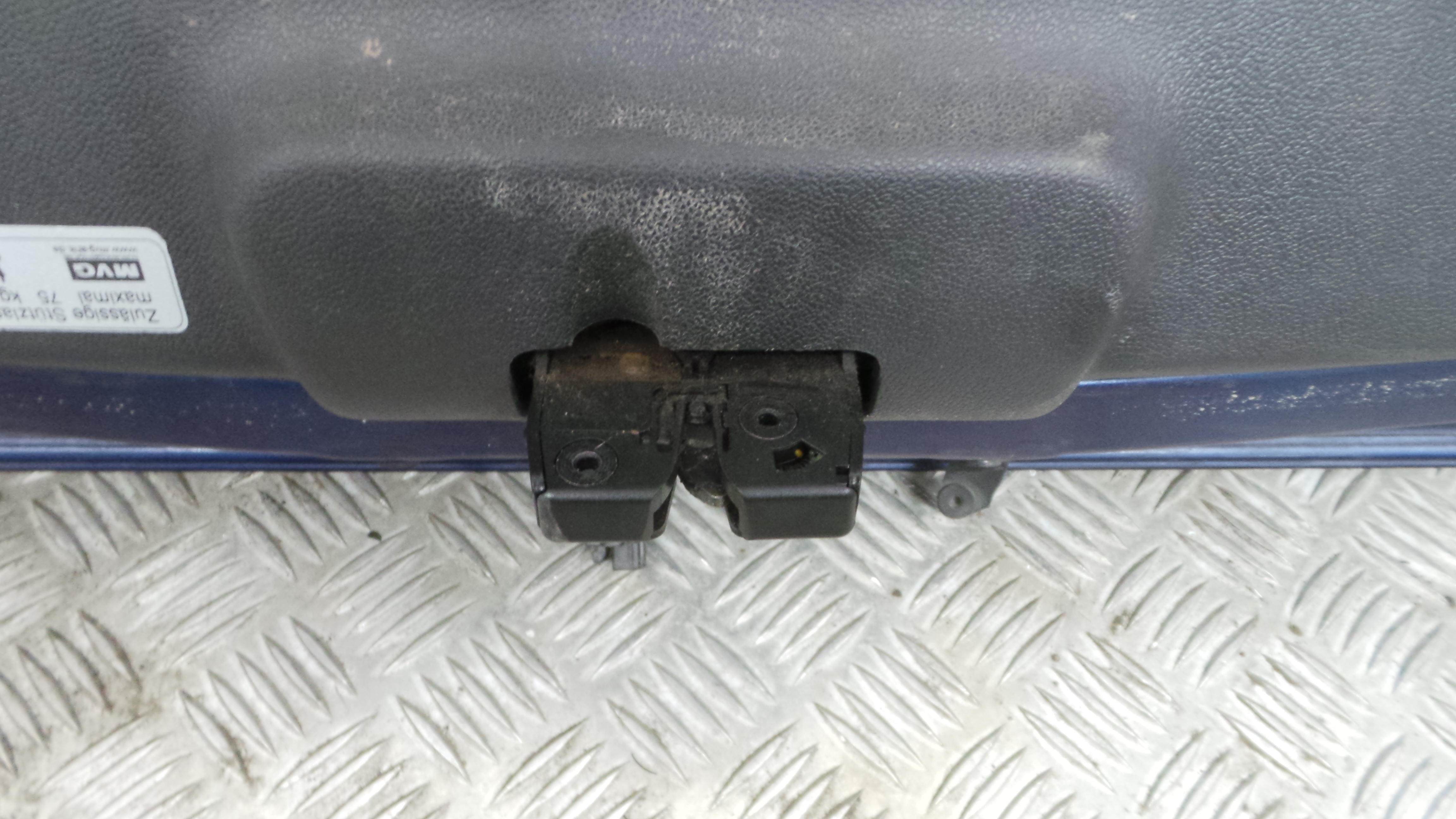 Fecho Mala  8200947699 - RENAULT CLIO III (BR0/1, CR0/1)-37035352