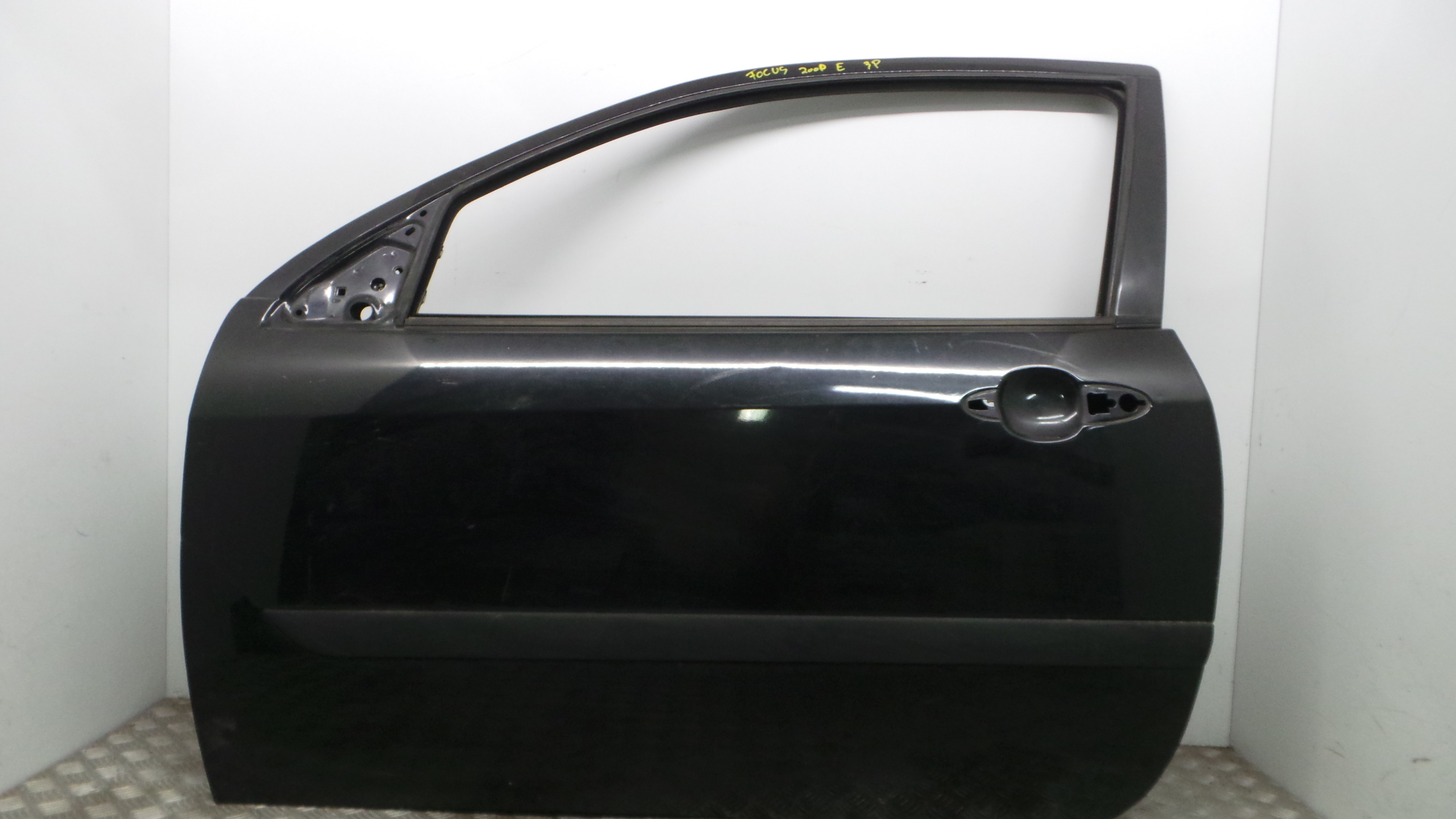 Porta Esq 1430144 - FORD FOCUS I (DAW, DBW)-37035561