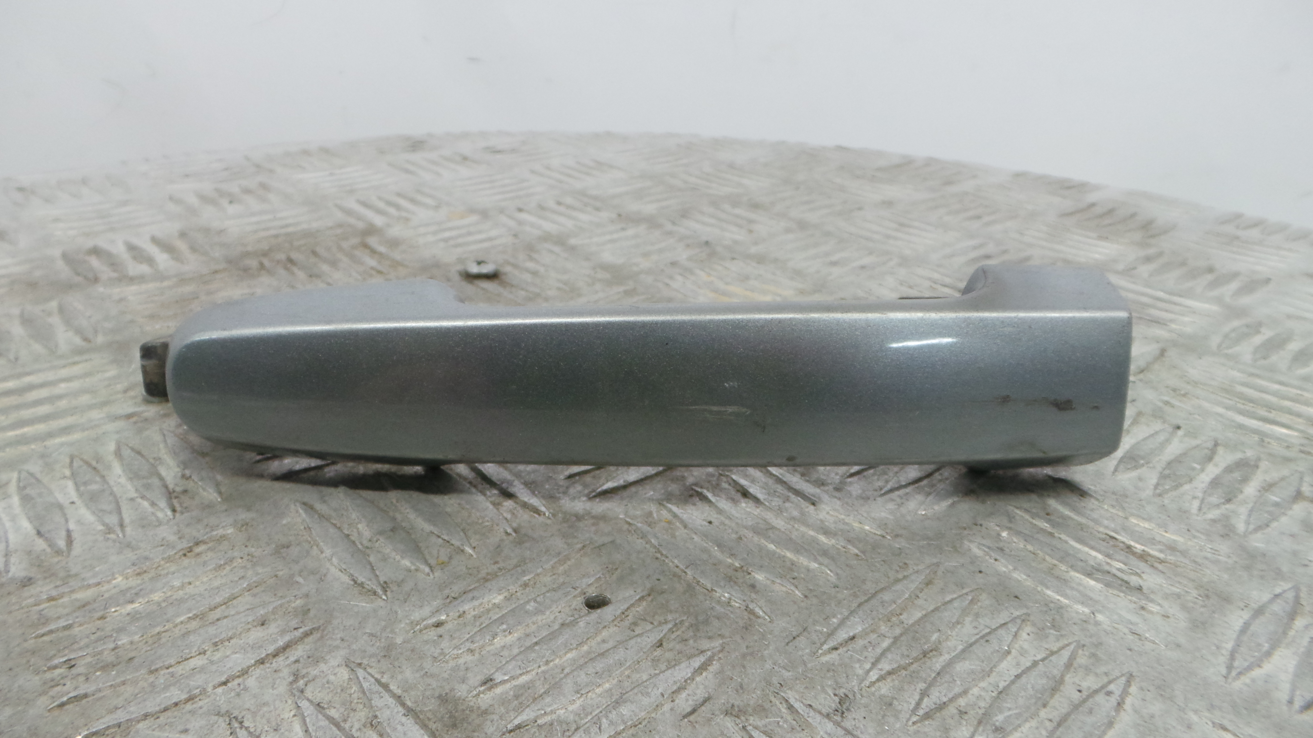 Puxador Exterior Frente Esquerdo 69210-0D060 - TOYOTA YARIS (_P9_), YARIS/VITZ (_P9_)-37035693
