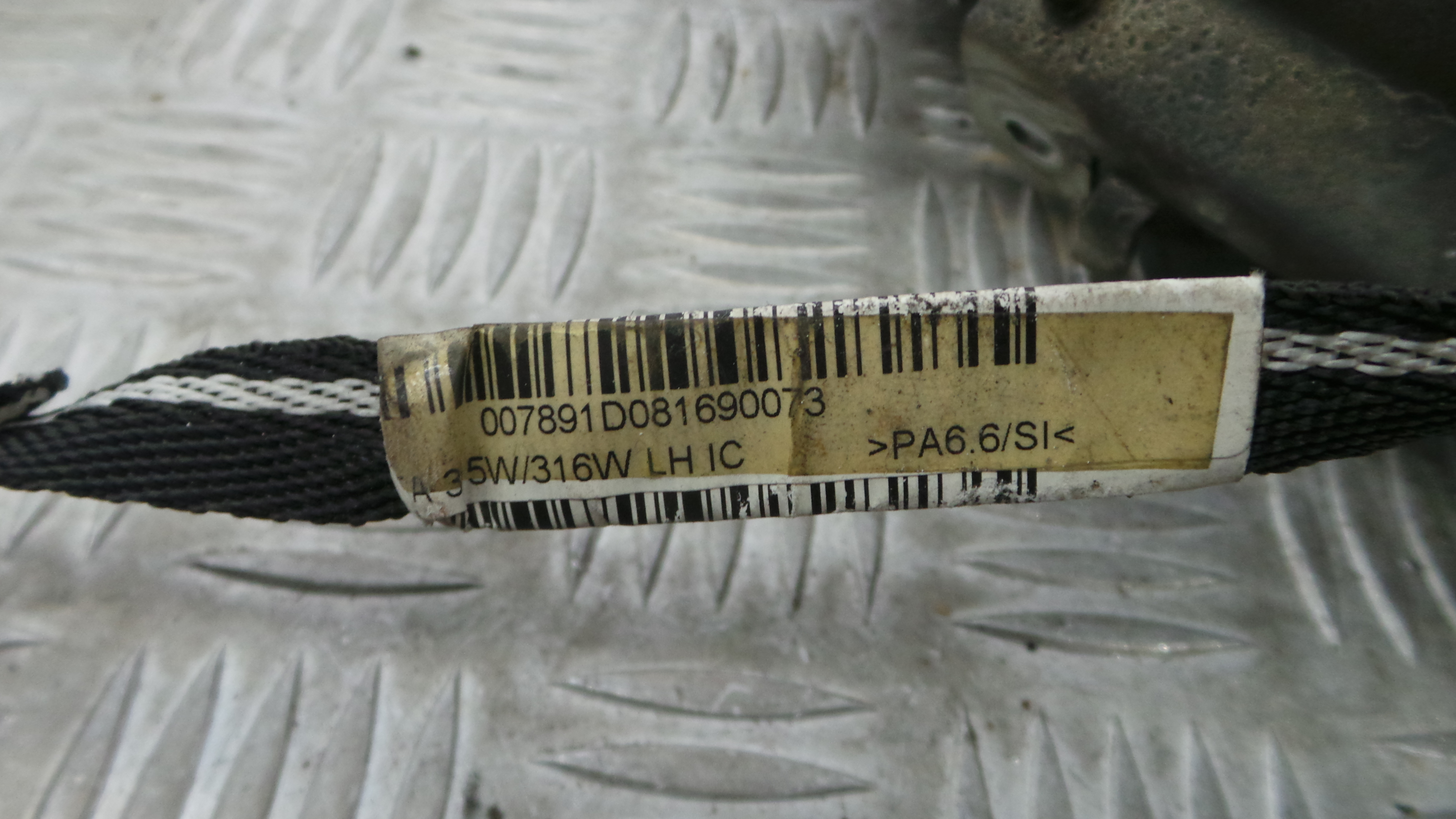 Airbags de Cortina Esq 62180-0D011 - TOYOTA YARIS (_P9_), YARIS/VITZ (_P9_)-37035728