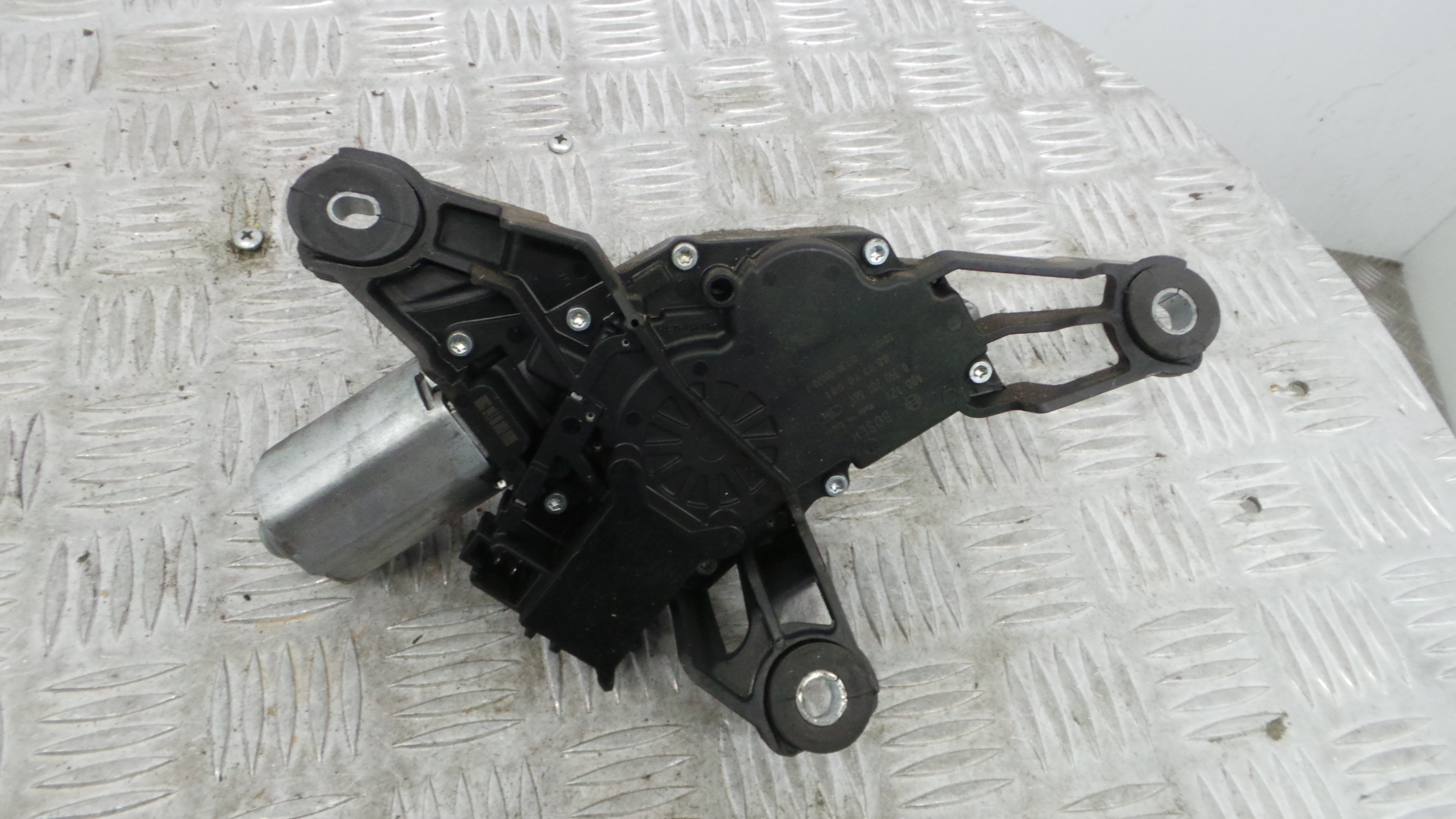 Motor Limpa Vidros Trás 85130-0D020 - TOYOTA YARIS (_P9_), YARIS/VITZ (_P9_)-37035731