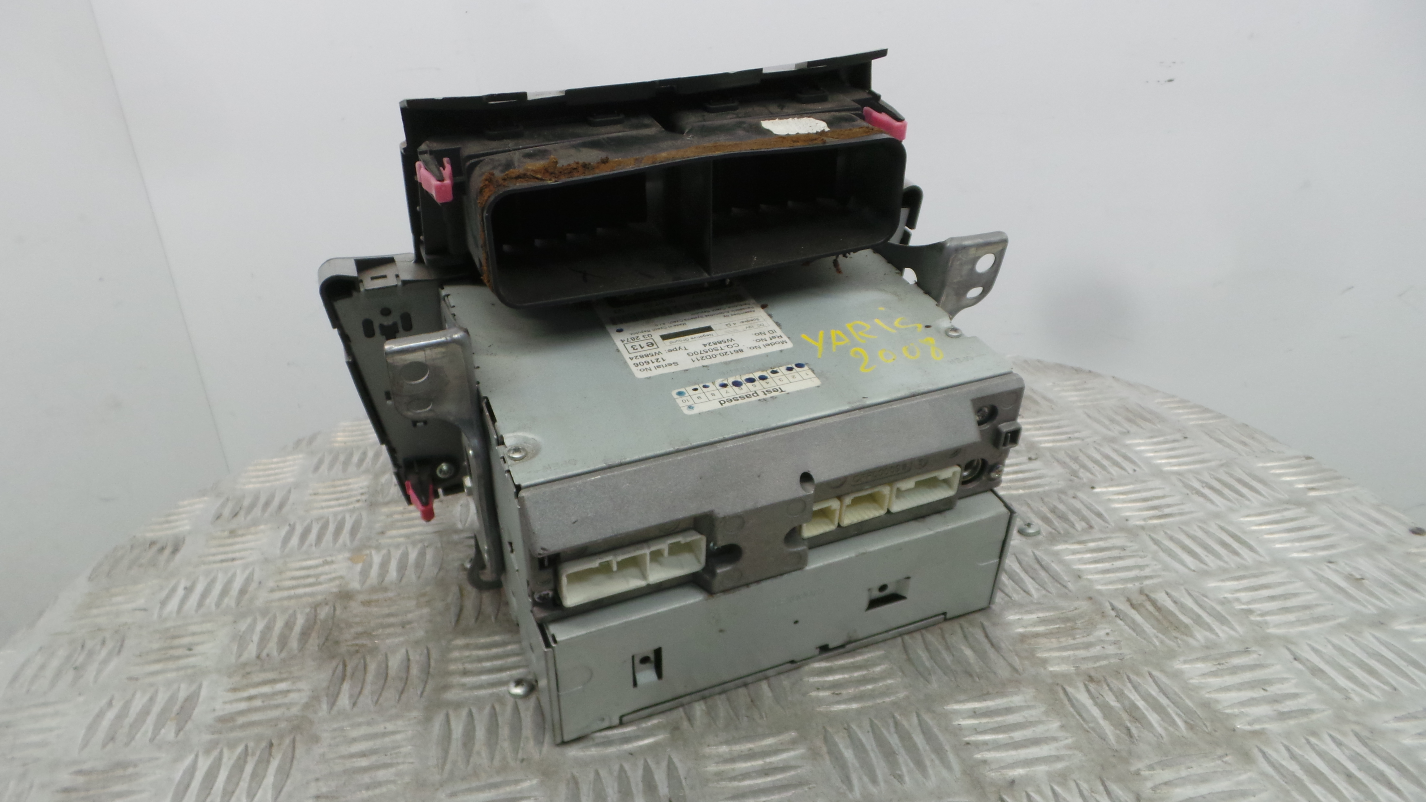 Auto-rádios 86120-0D211 - TOYOTA YARIS (_P9_), YARIS/VITZ (_P9_)-37035734