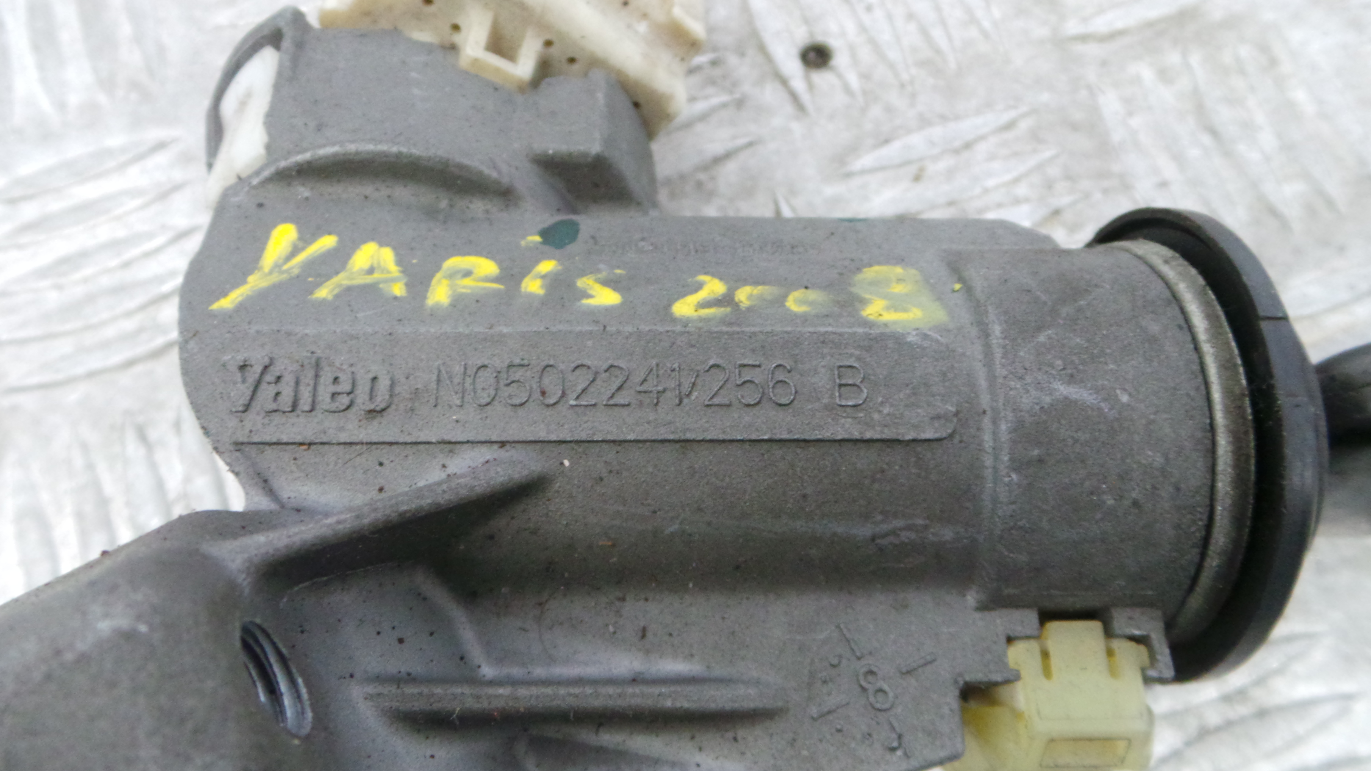 Canhão de ignição N0502241/256B - TOYOTA YARIS (_P9_), YARIS/VITZ (_P9_)-37035848