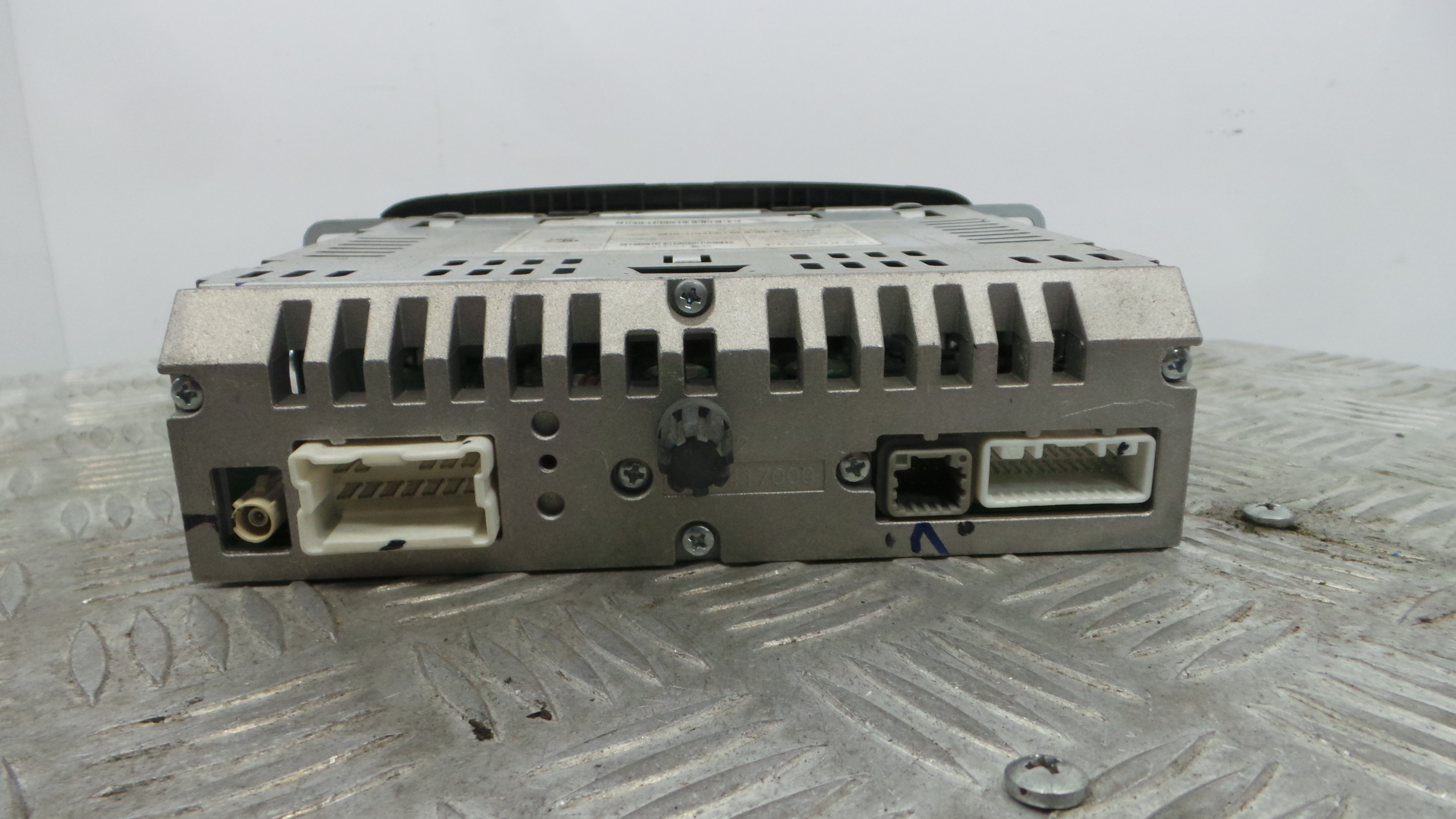 Auto-rádios 281152874R - RENAULT CLIO IV (BH_)-37036942