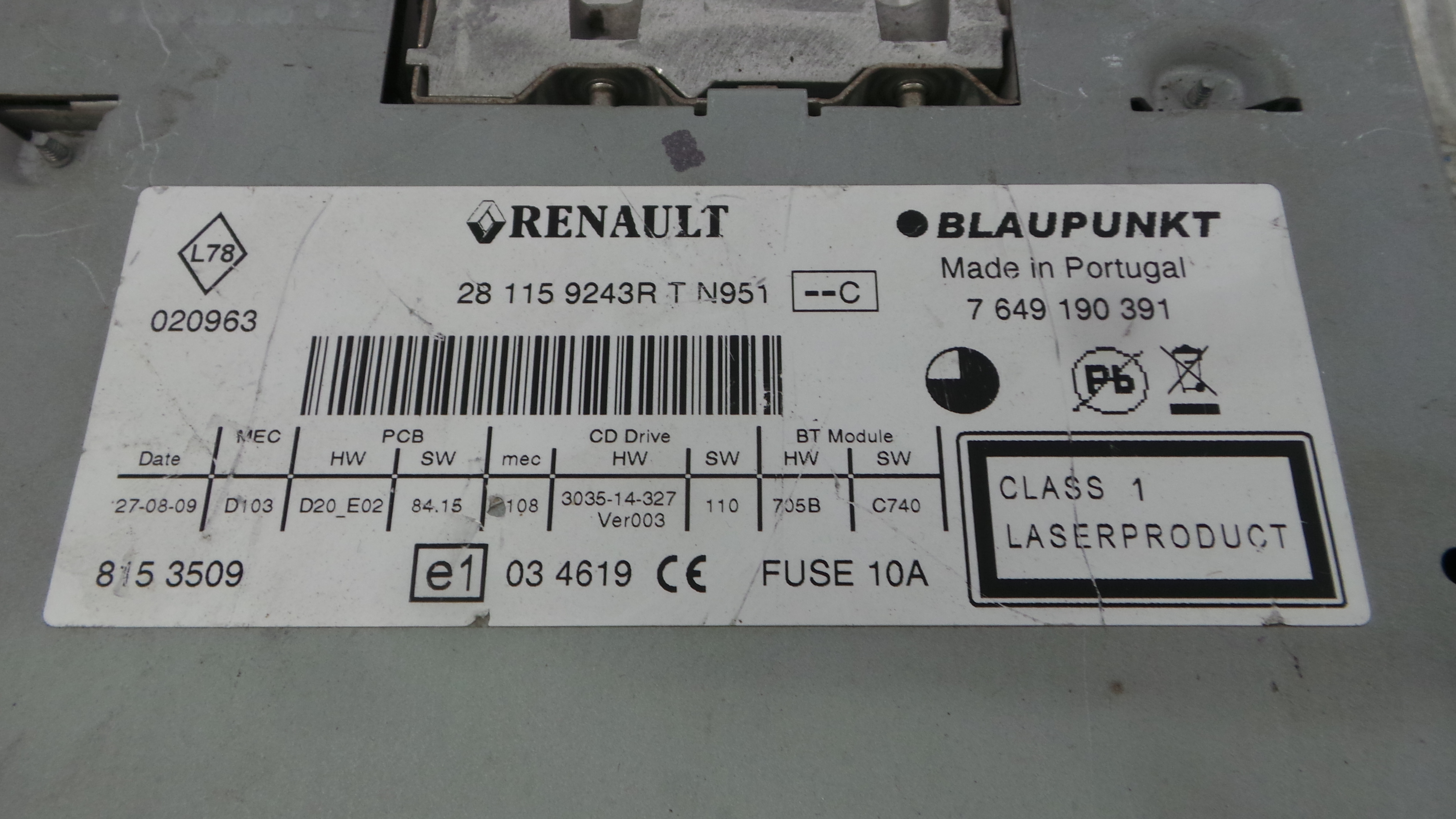 Auto-rádios 281159243R - RENAULT MEGANE III Hatchback (BZ0/1_, B3_)-37037307