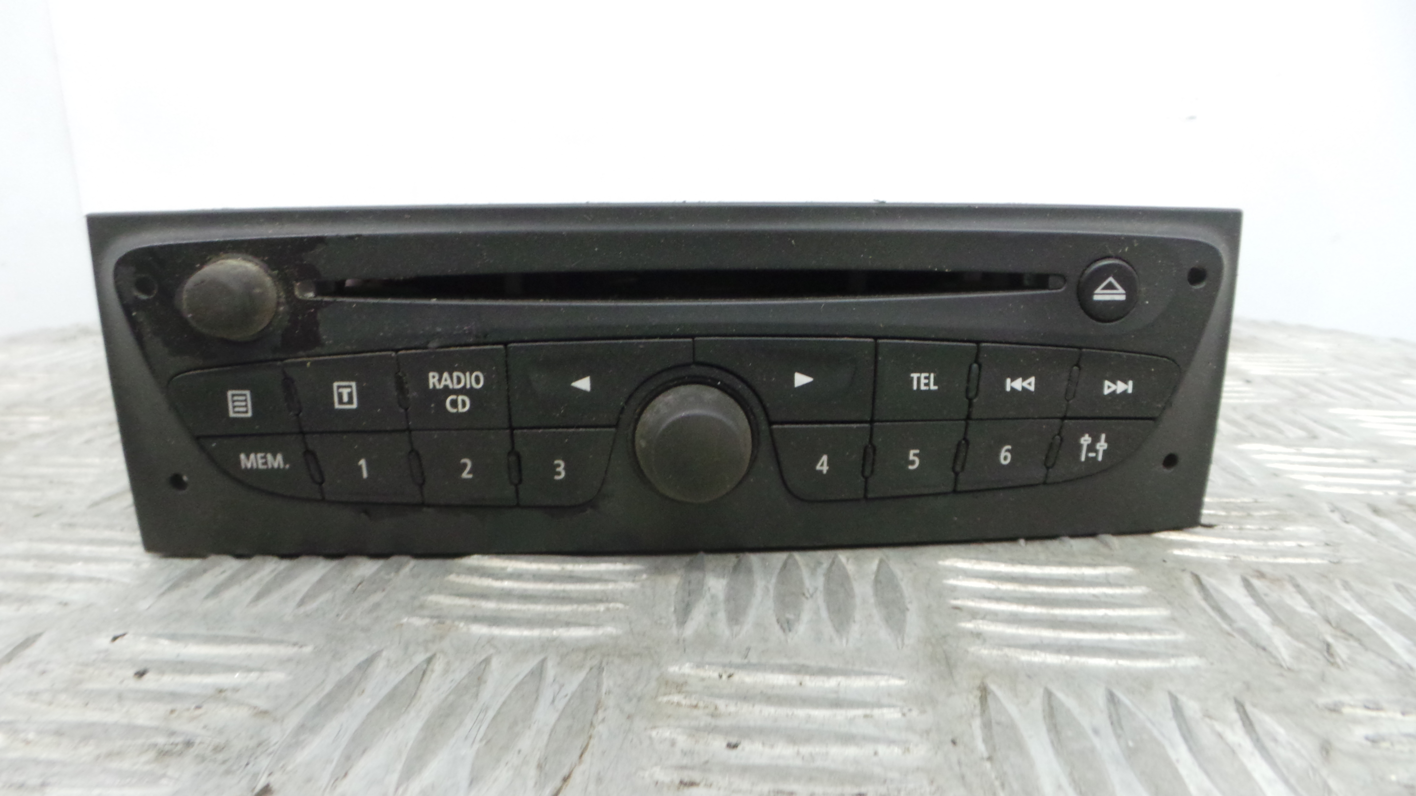 Auto-rádios 281158179R - RENAULT CLIO III (BR0/1, CR0/1)-37037310