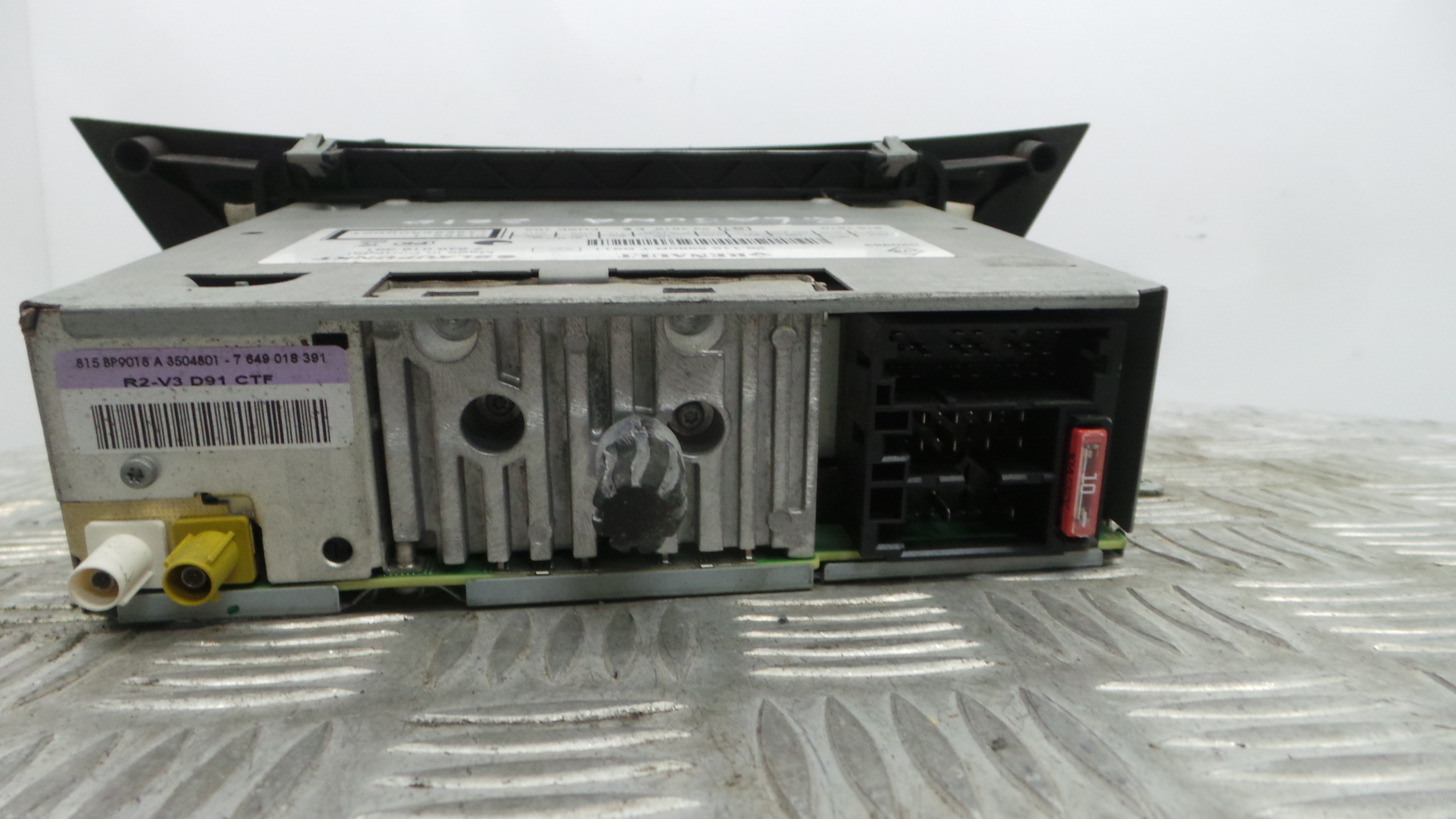 Auto-rádios 281156980R - RENAULT LAGUNA III (BT0/1)-37037332