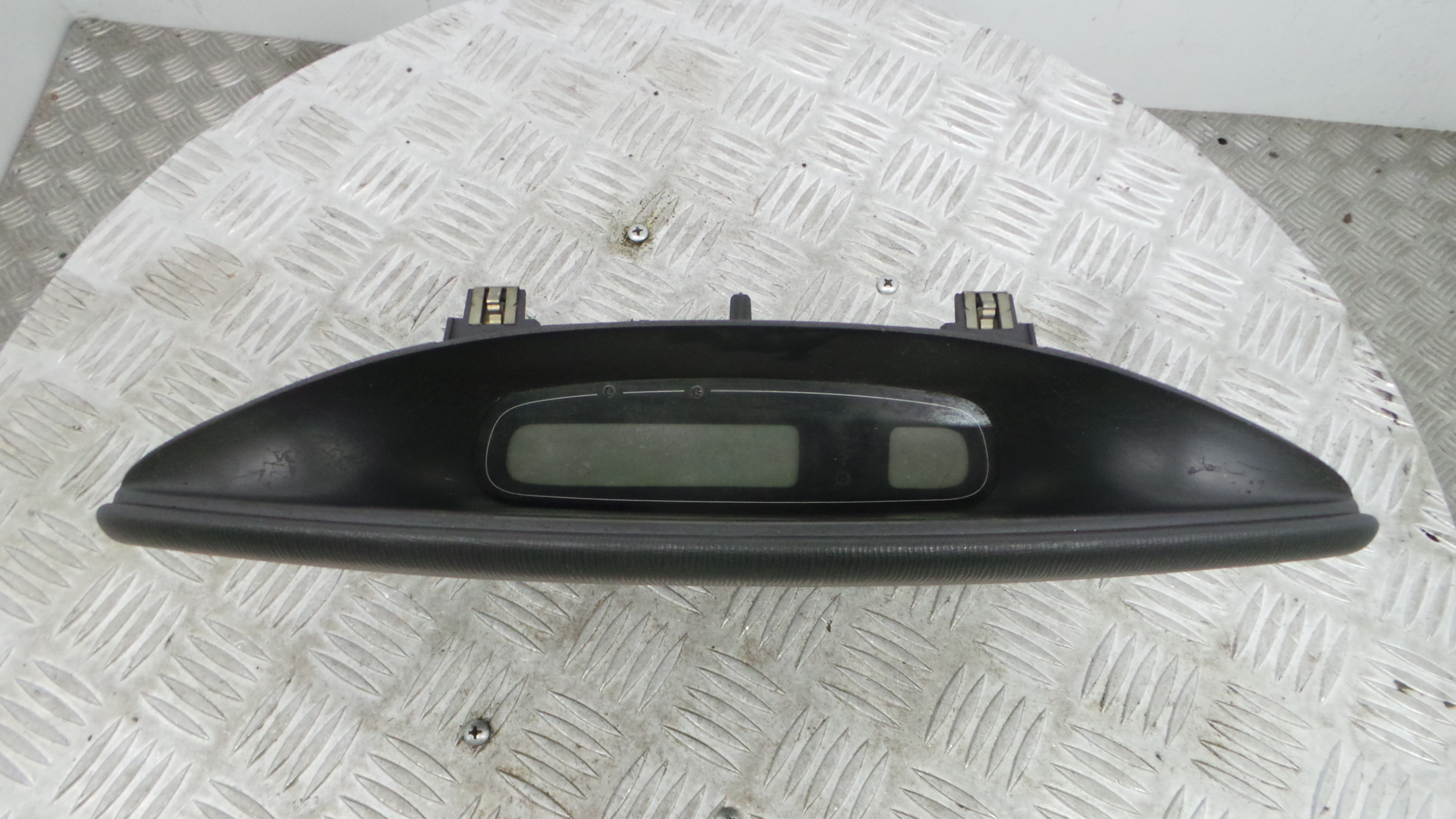 Display do Ar Condicionado / Rádio / GPS / DVD 8200002604A - RENAULT LAGUNA II (BG0/1_)-37037368