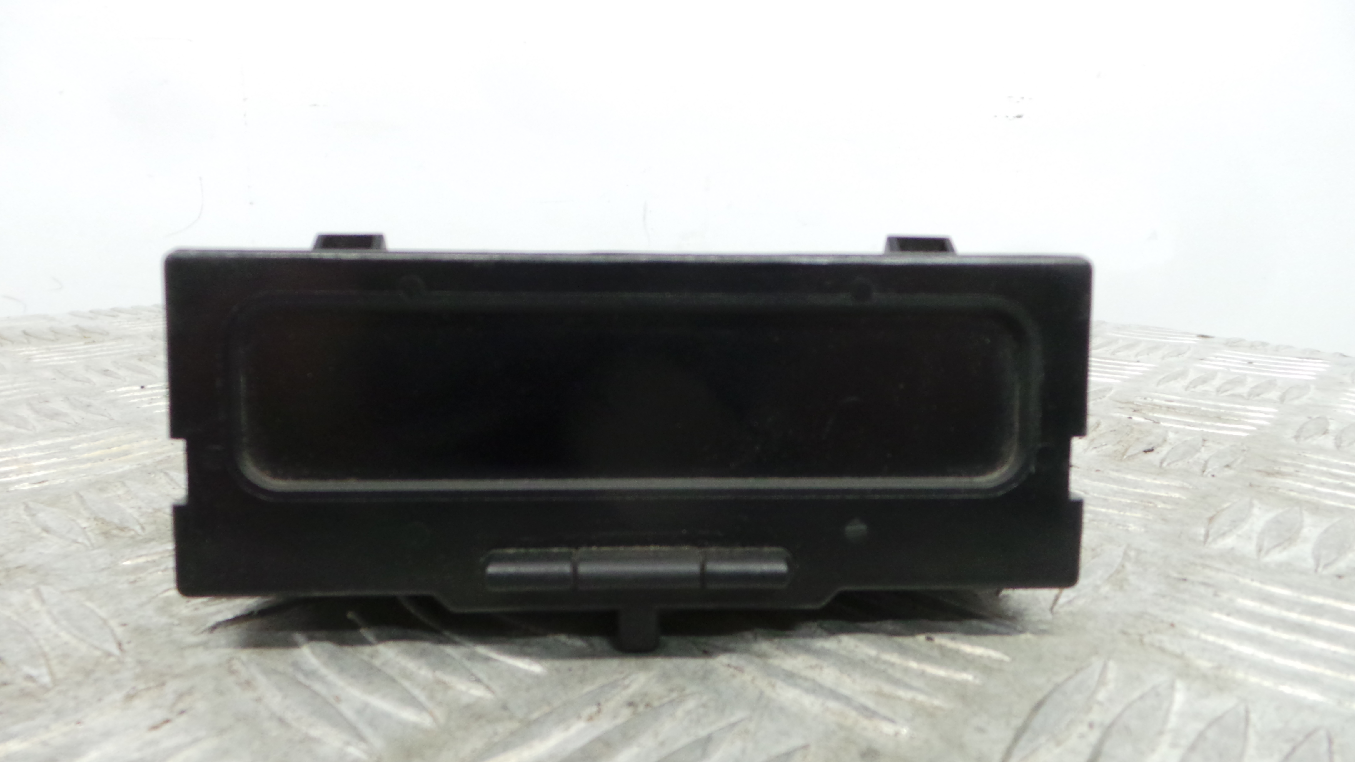 Display do Ar Condicionado / Rádio / GPS / DVD 8200107839 - RENAULT MEGANE II Combi (KM0/1_), MEGAN-37037378
