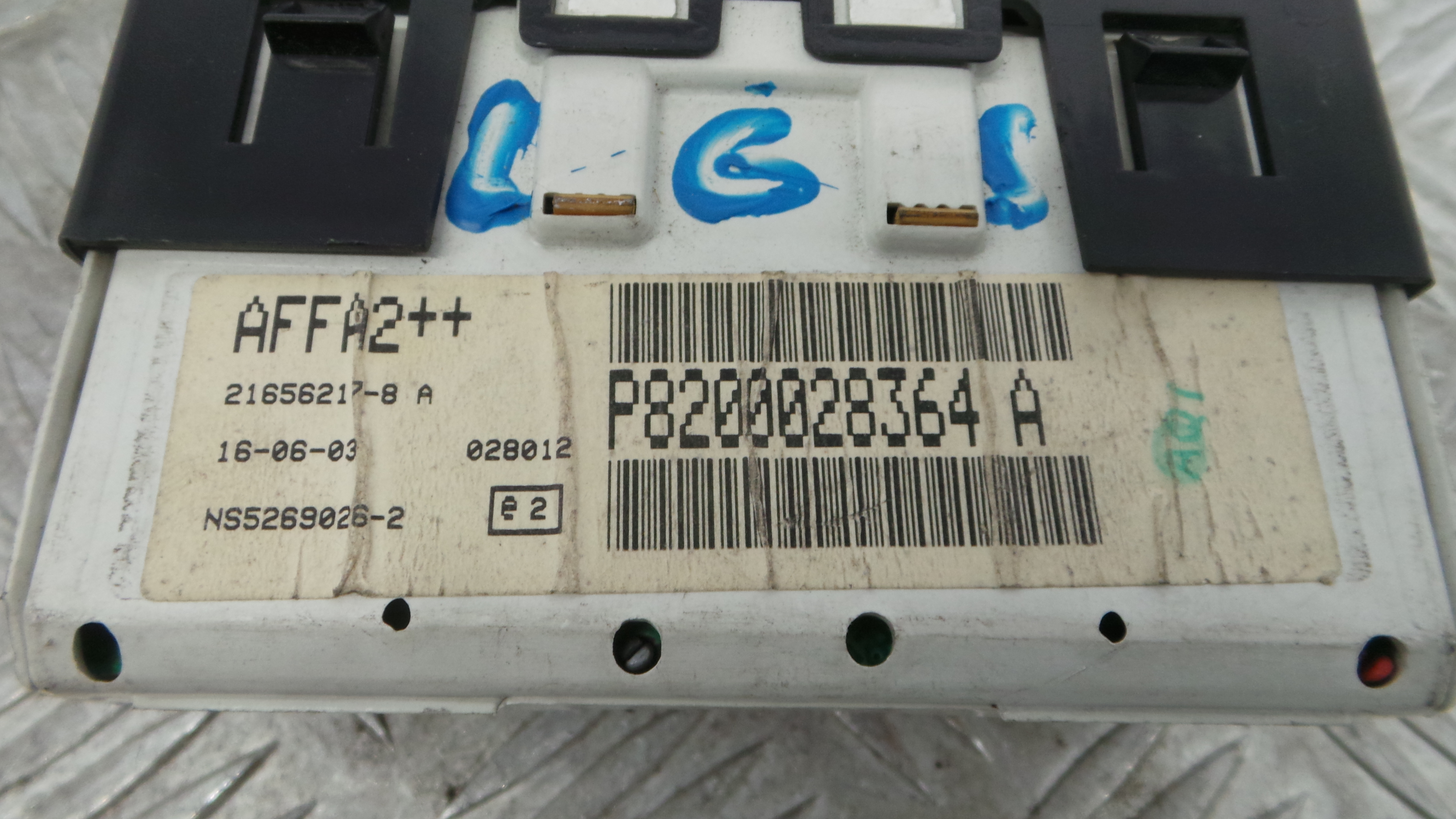 Display do Ar Condicionado / Rádio / GPS / DVD 8200028364A - RENAULT CLIO II (BB_, CB_), CLIO Mk II-37037381