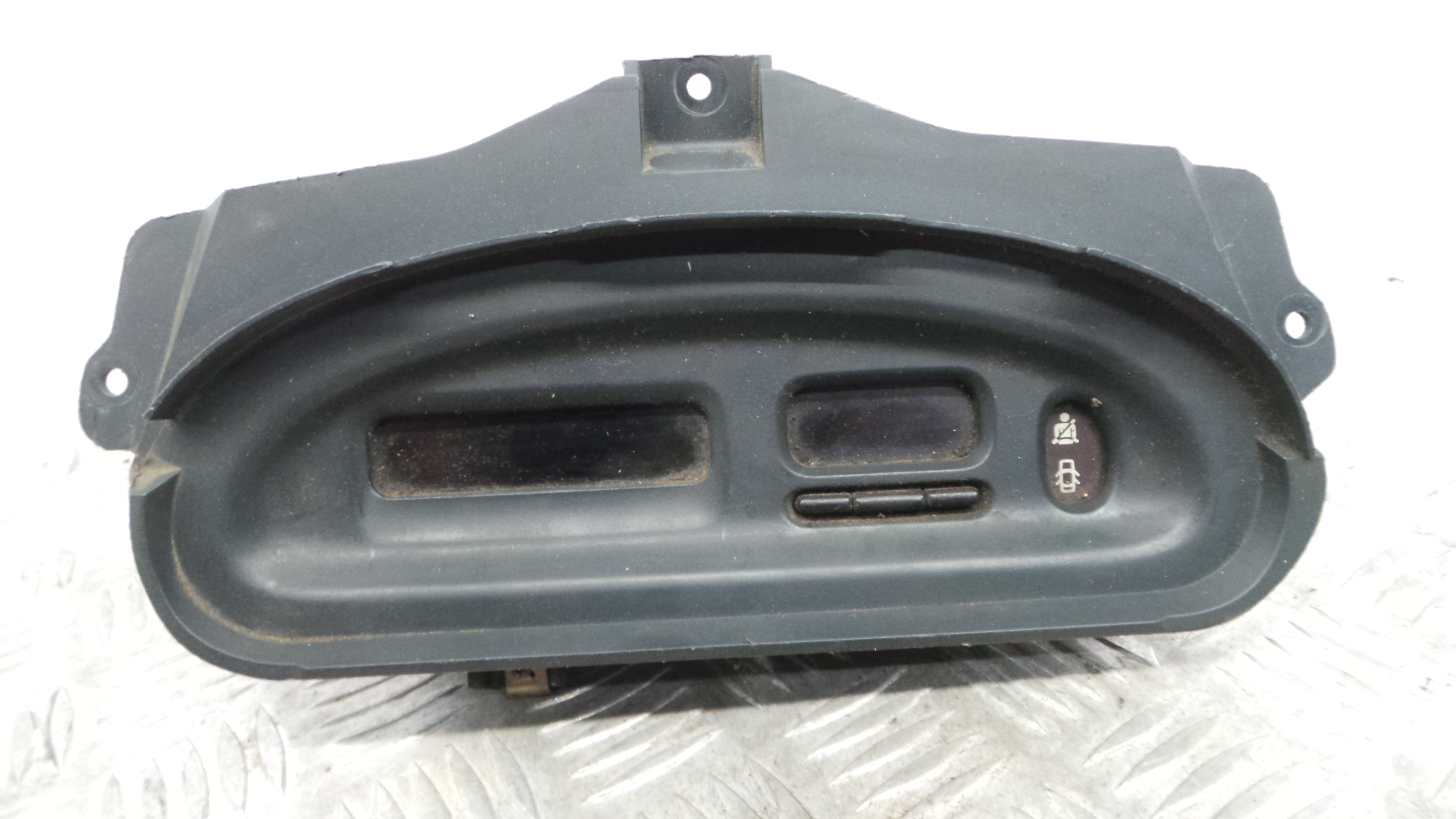 Display do Ar Condicionado / Rádio / GPS / DVD 7700413529 - RENAULT MEGANE Scénic (JA0/1_)-37037388