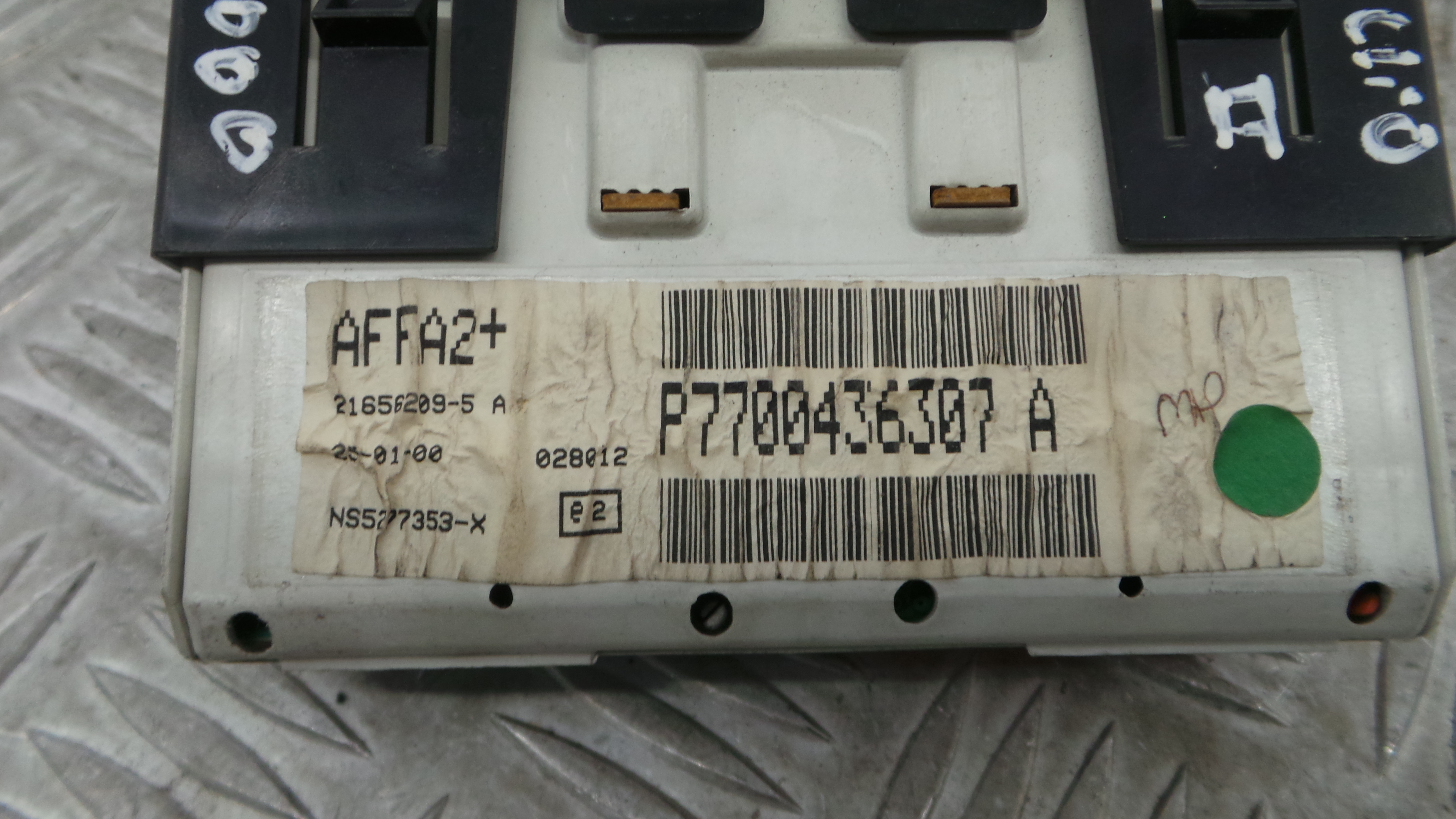 Display do Ar Condicionado / Rádio / GPS / DVD 7700436307A - RENAULT CLIO II (BB_, CB_), CLIO Mk II-37037554