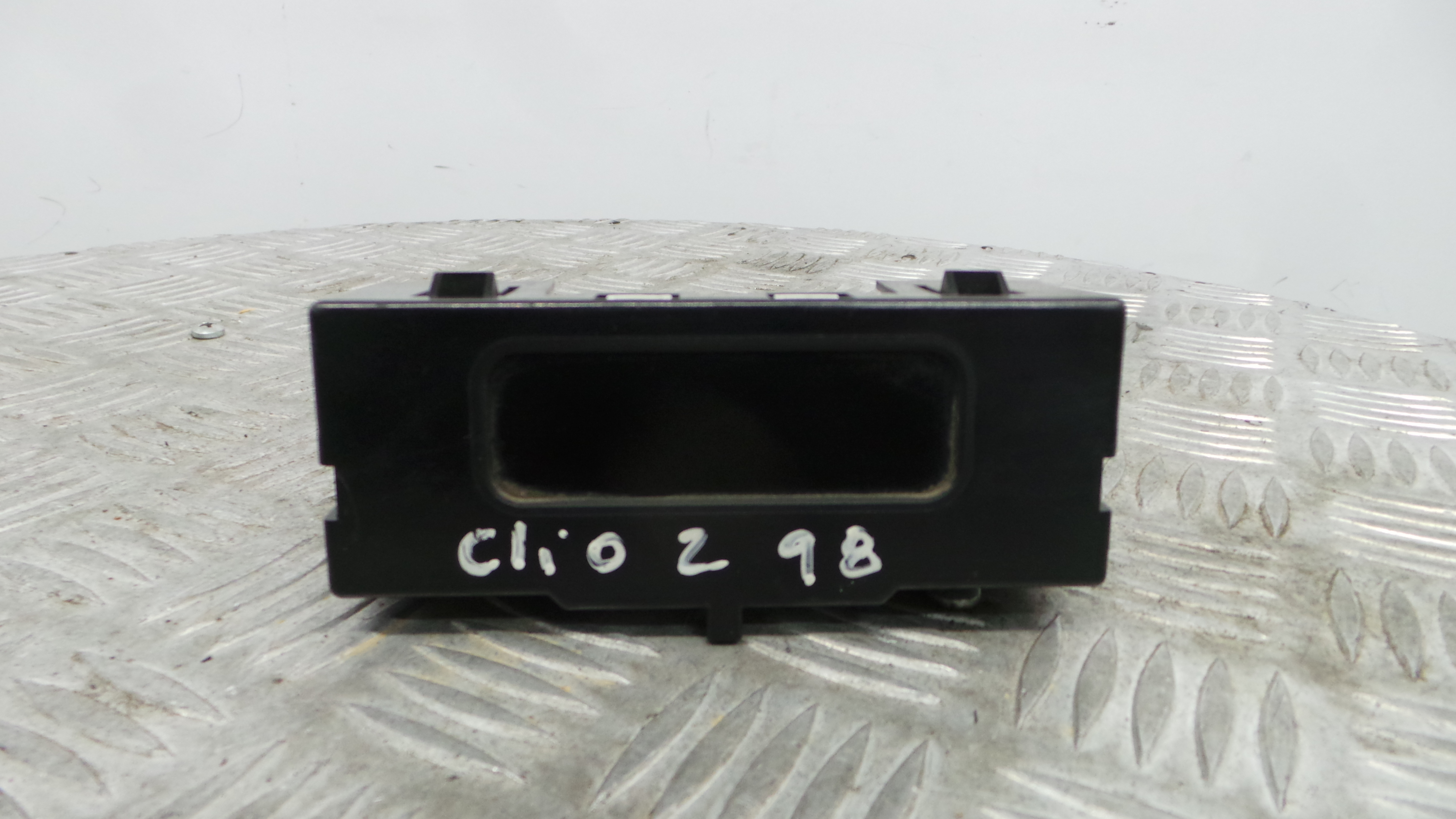 Display do Ar Condicionado / Rádio / GPS / DVD  - RENAULT CLIO II (BB_, CB_), CLIO Mk II (BB_, CB_)-37037557