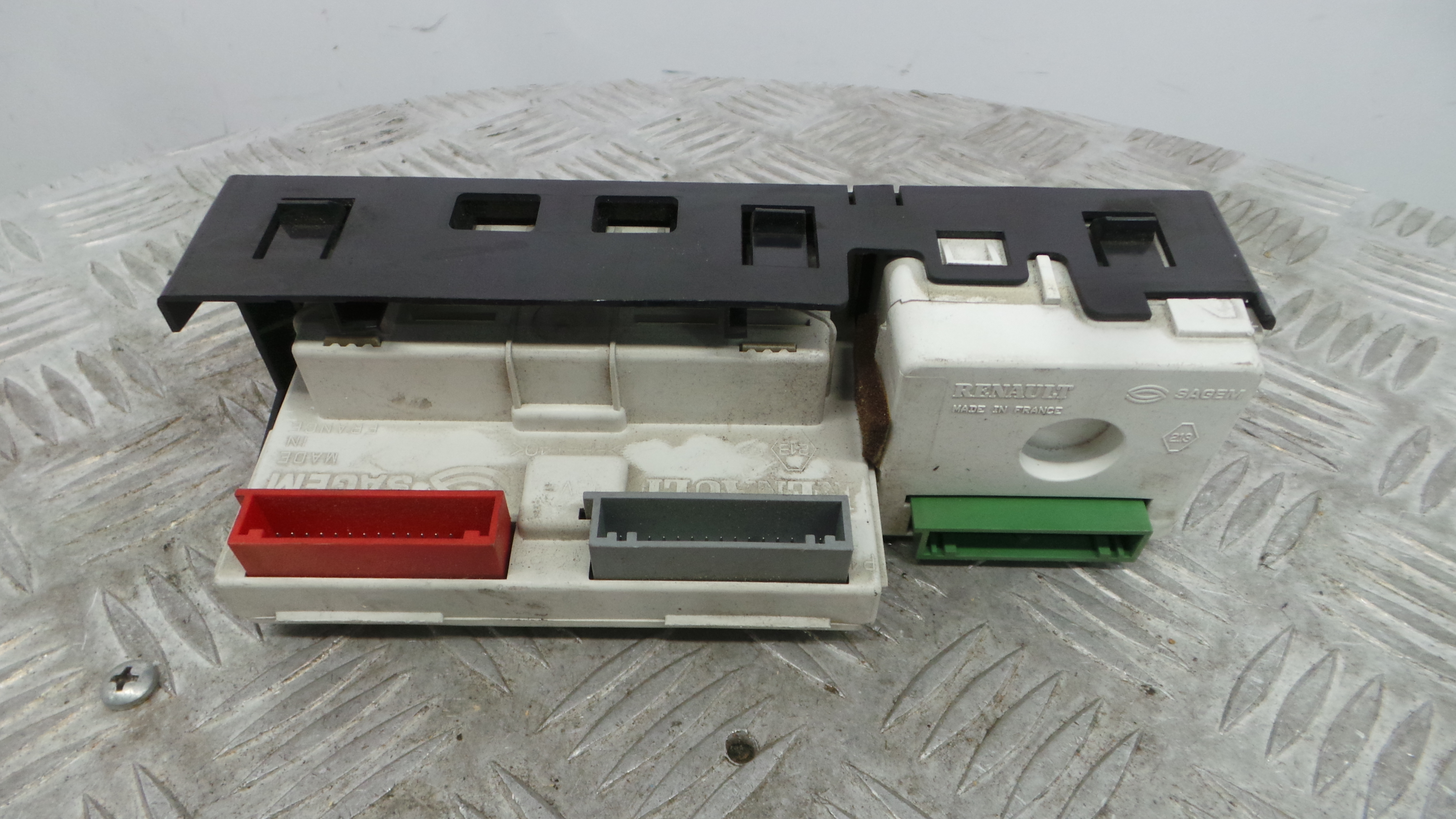 Display do Ar Condicionado / Rádio / GPS / DVD 8200002604A - RENAULT LAGUNA II (BG0/1_)-37037577