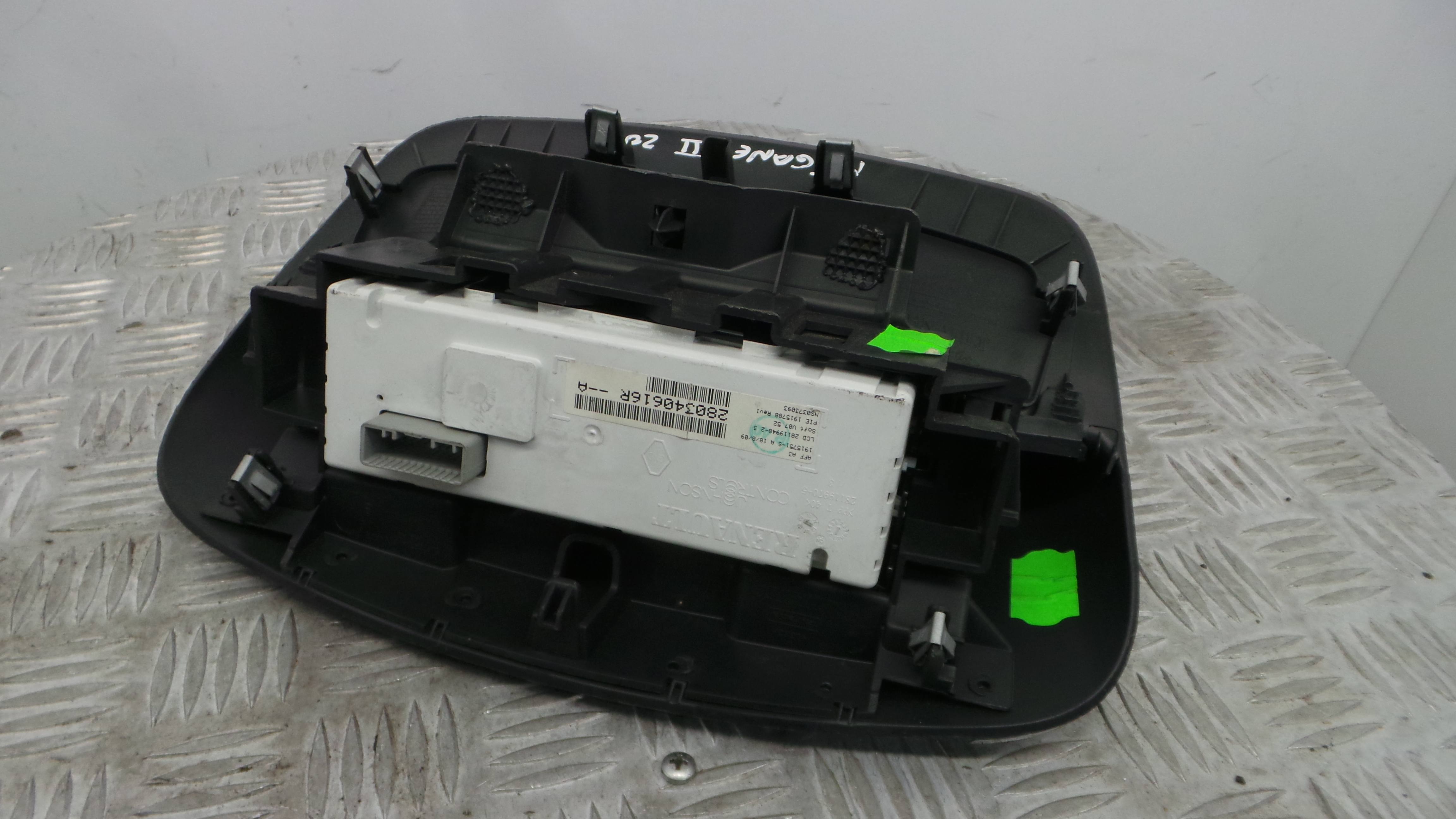 Display do Ar Condicionado / Rádio / GPS / DVD 280340616RA - RENAULT MEGANE III Hatchback (BZ0/1_, -37037580