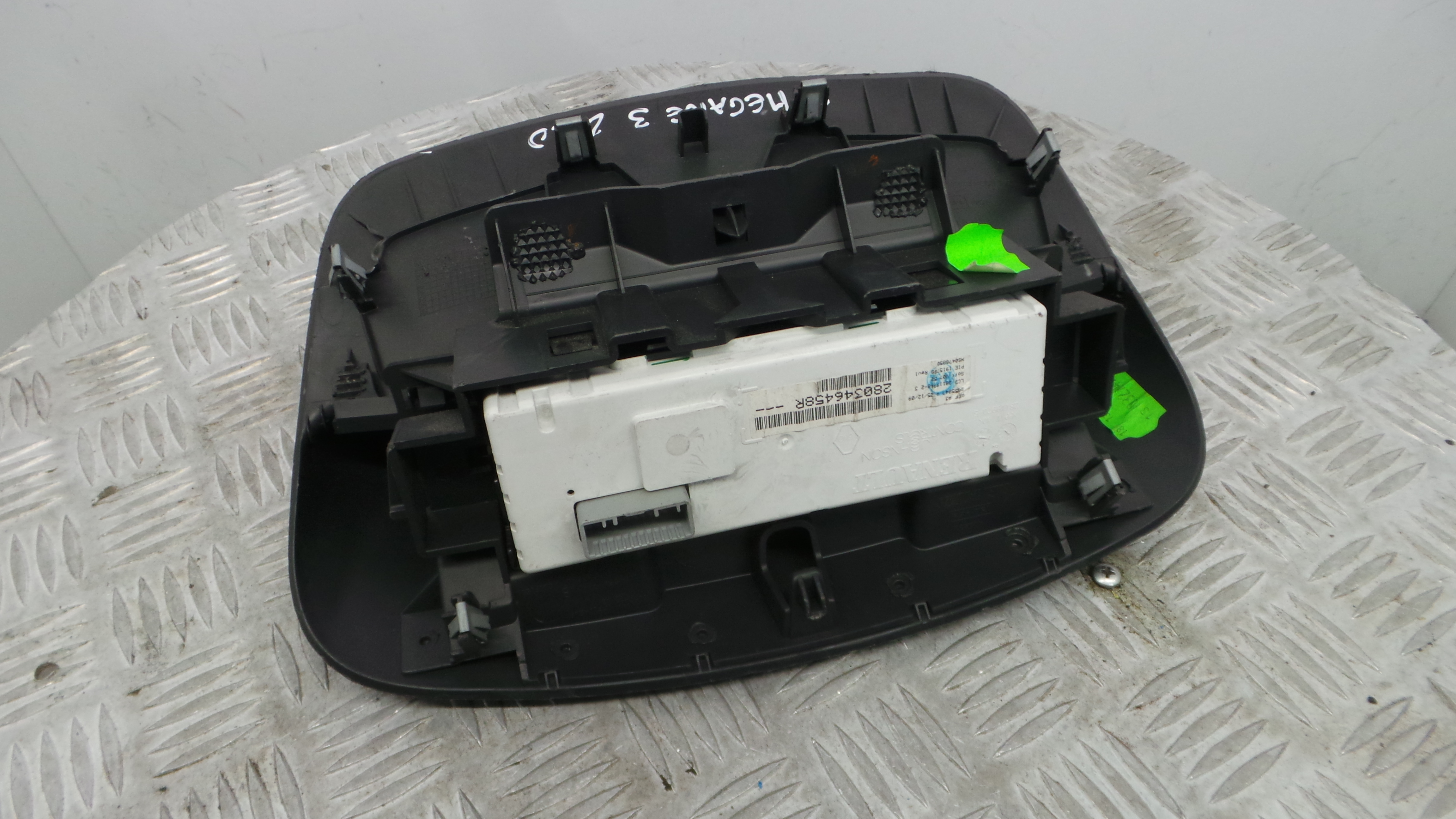 Display do Ar Condicionado / Rádio / GPS / DVD 280346458R - RENAULT MEGANE III Hatchback (BZ0/1_, B-37037632