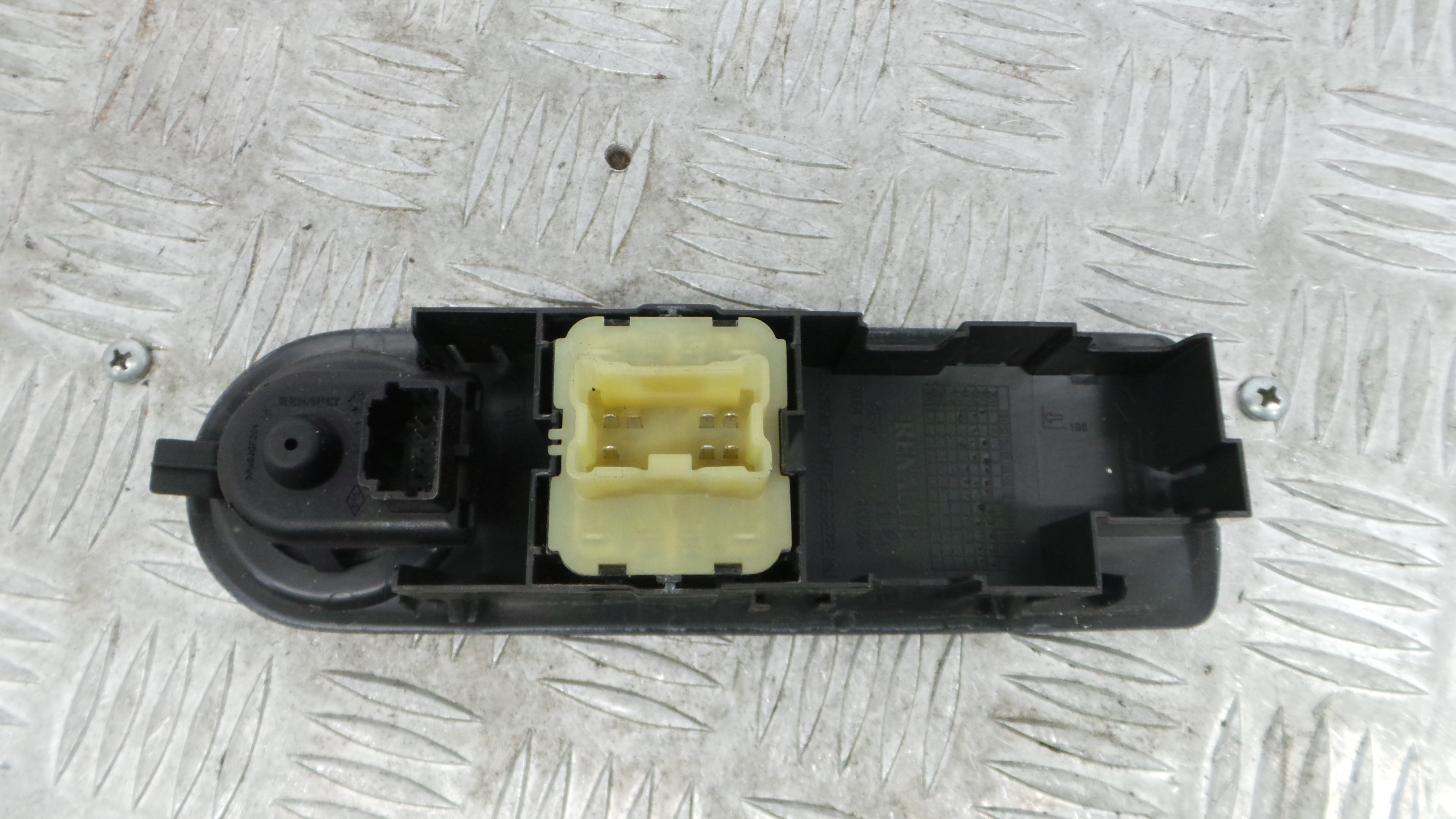 Interruptor / Comando Elevador Vidro Frente Esq  254118044R - RENAULT CLIO IV (BH_)-37039479