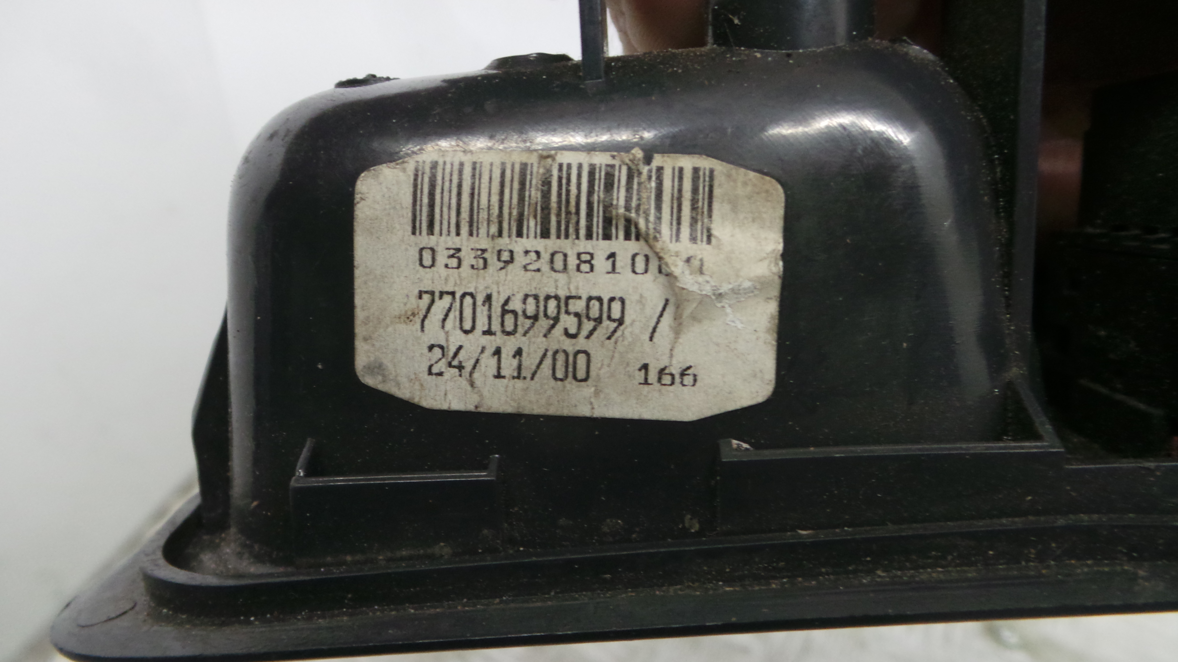 Interruptor / Comando Elevador Vidro Frente Esq  7701699599 - RENAULT LAGUNA I (B56_, 556_)-37039482