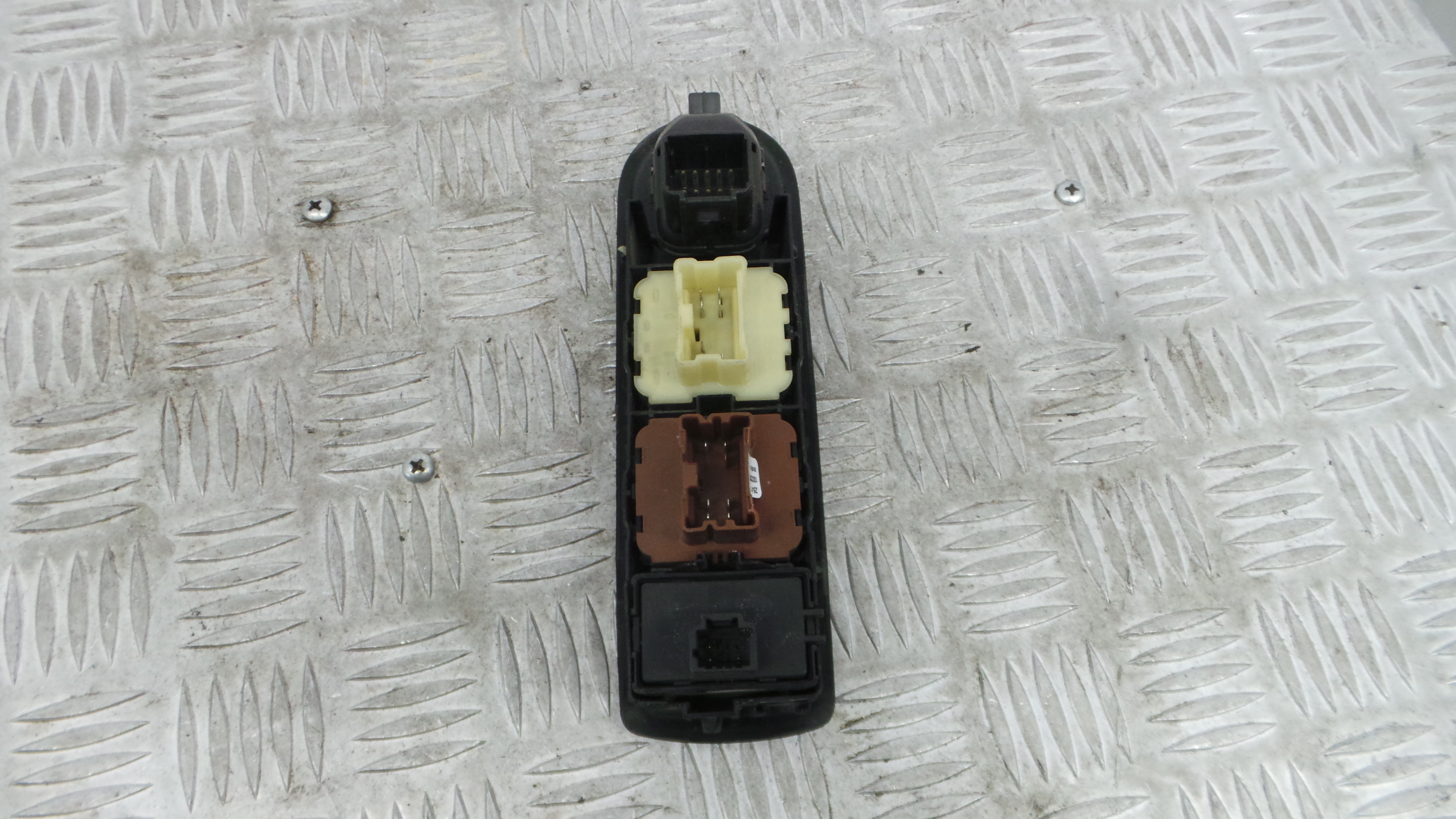 Interruptor / Comando Elevador Vidro Frente Esq  254118722R - RENAULT CLIO IV (BH_)-37039496