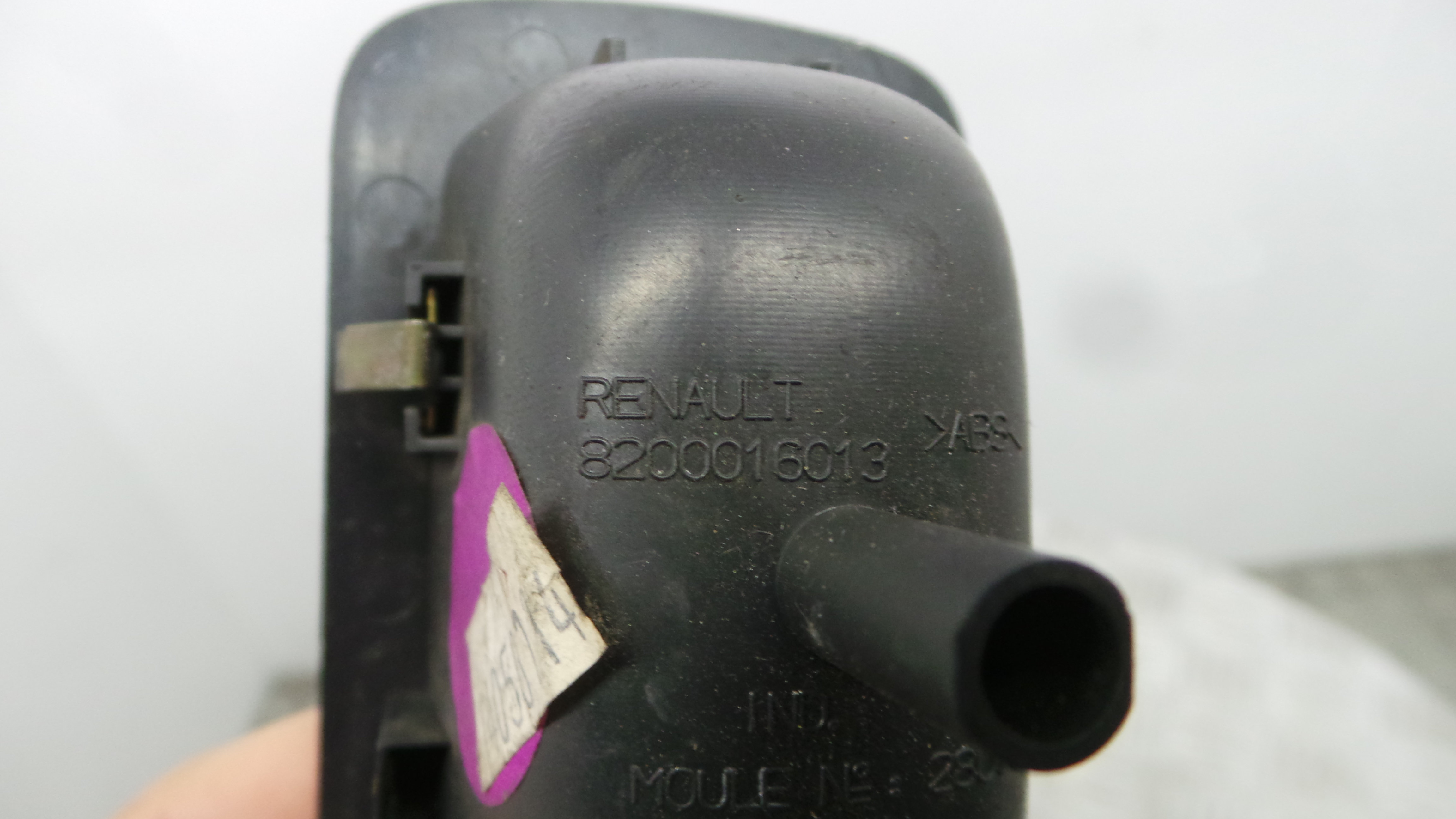 Interruptor / Comando Elevador Vidro Trás Esq 8200016013 - RENAULT LAGUNA II (BG0/1_)-37039580